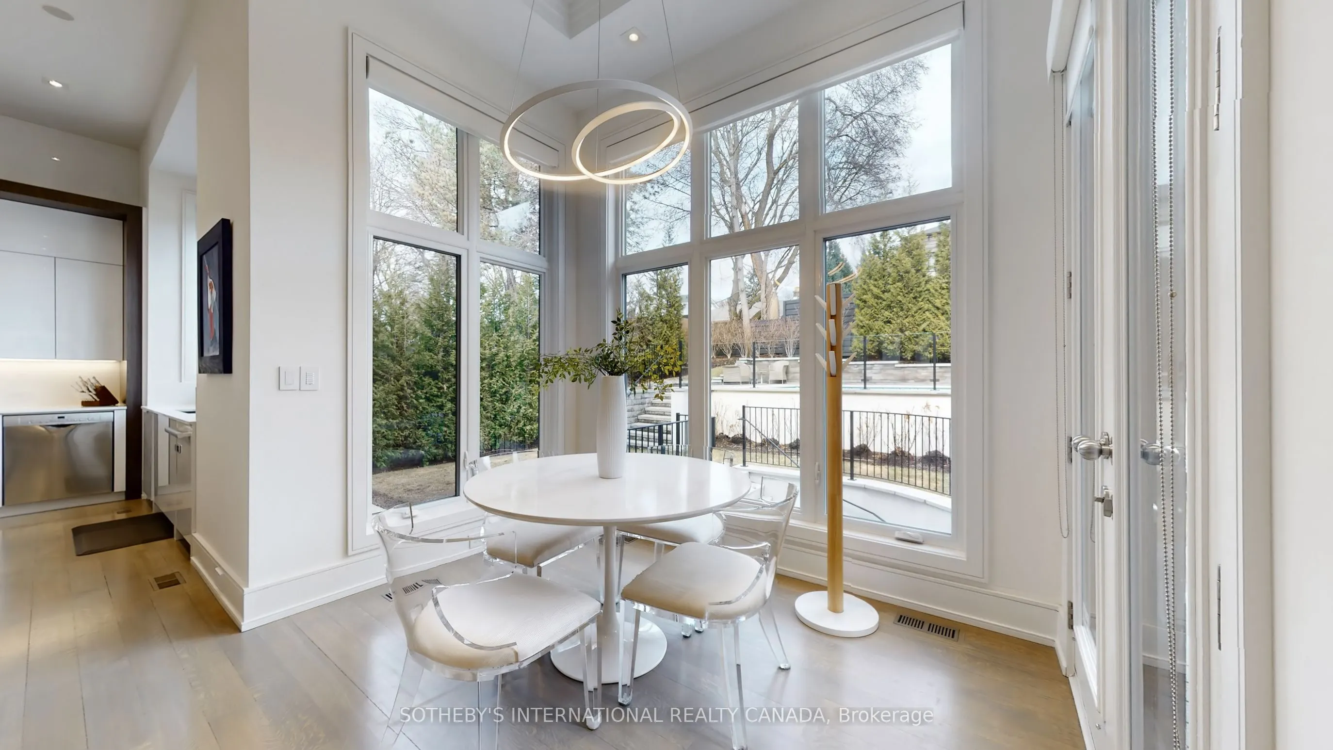 77 Bannatyne Drive