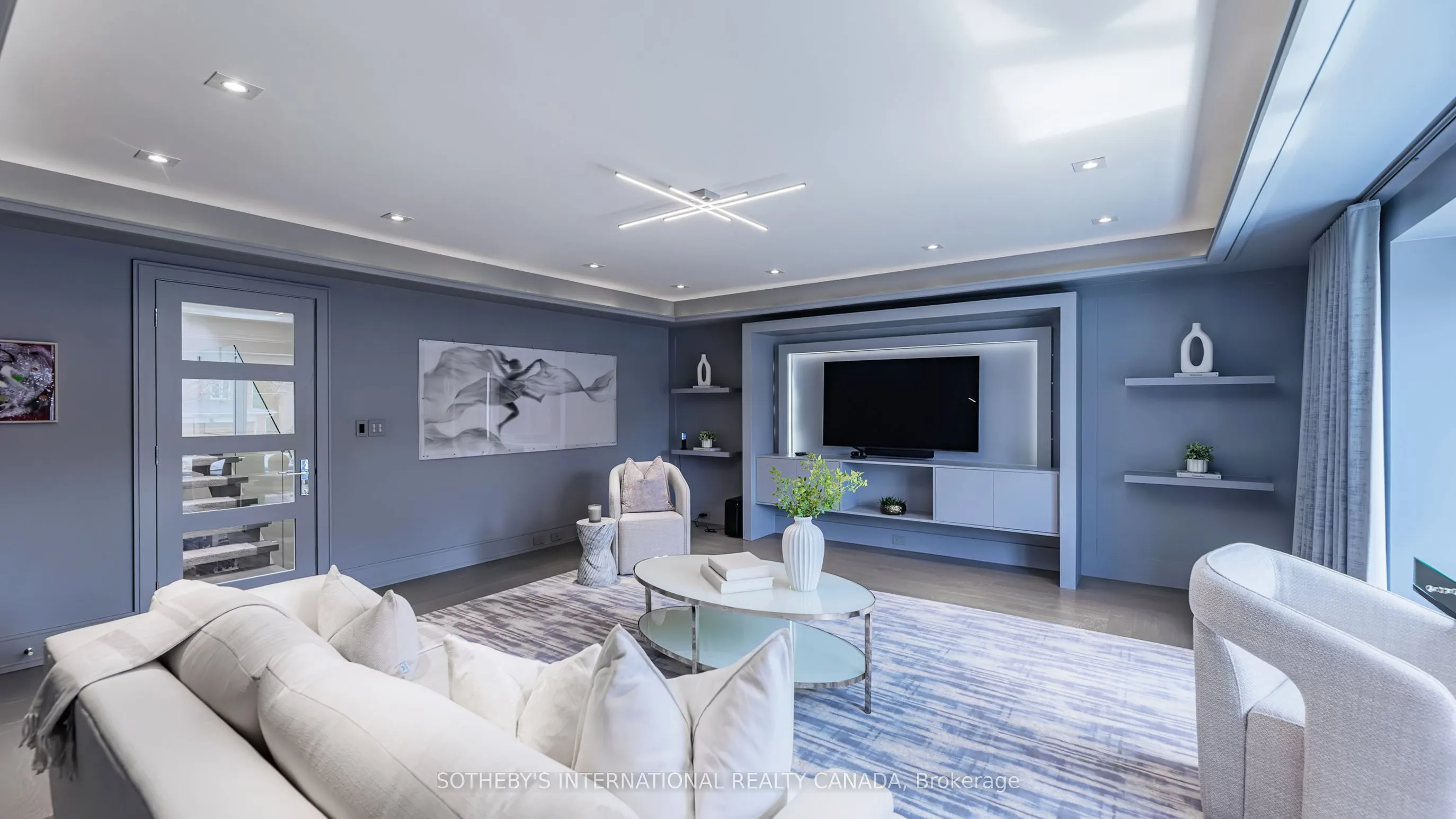 77 Bannatyne Drive