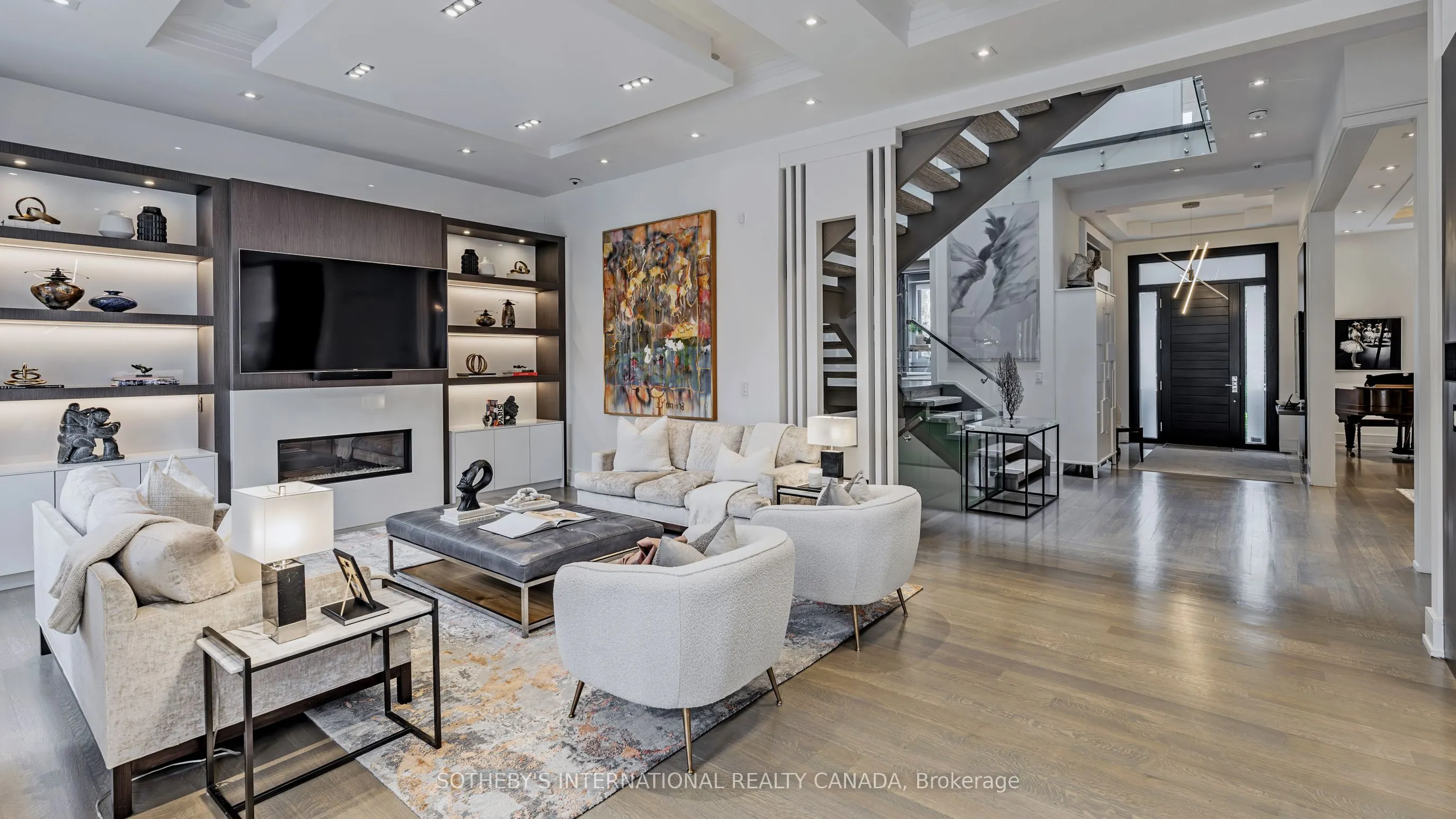 77 Bannatyne Drive