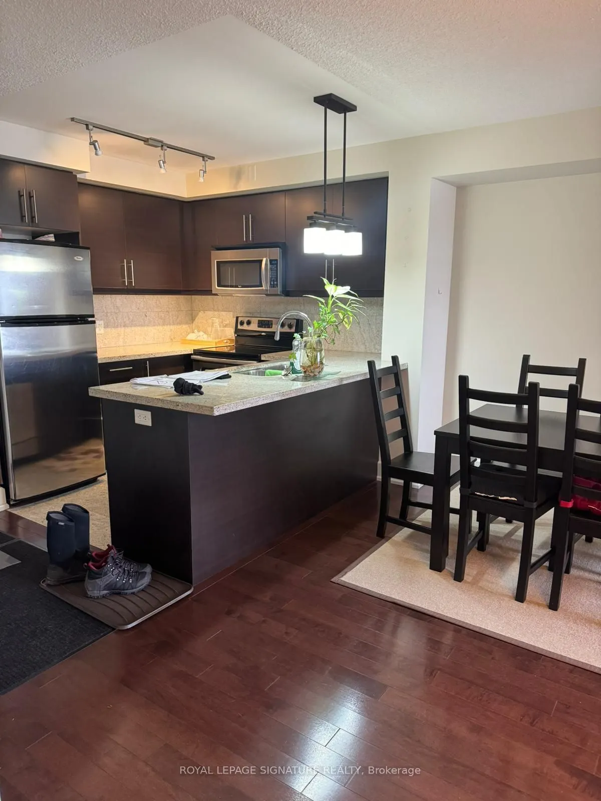 676 Sheppard Avenue, #416