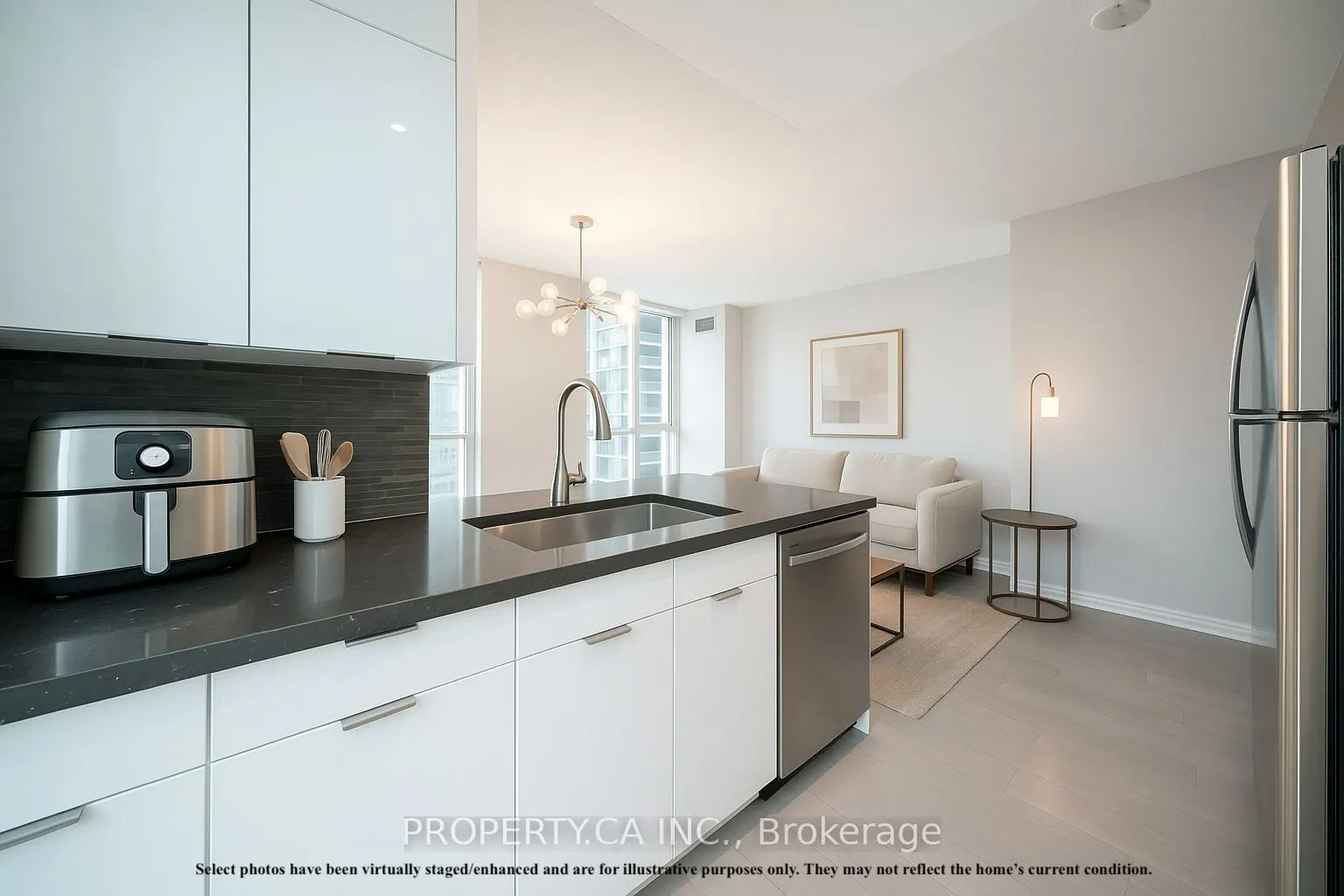 219 Fort York Boulevard, #203