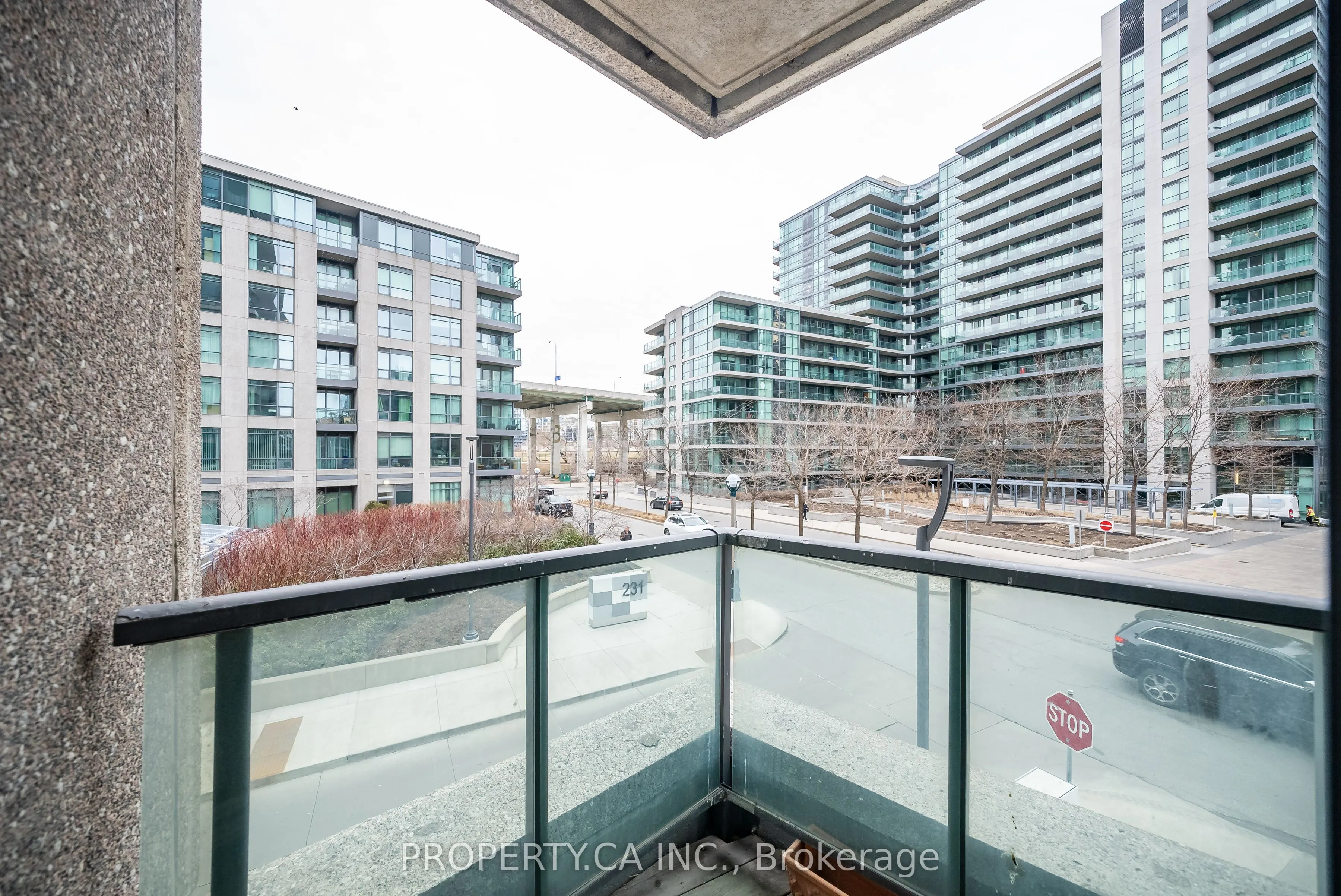 219 Fort York Boulevard, #203