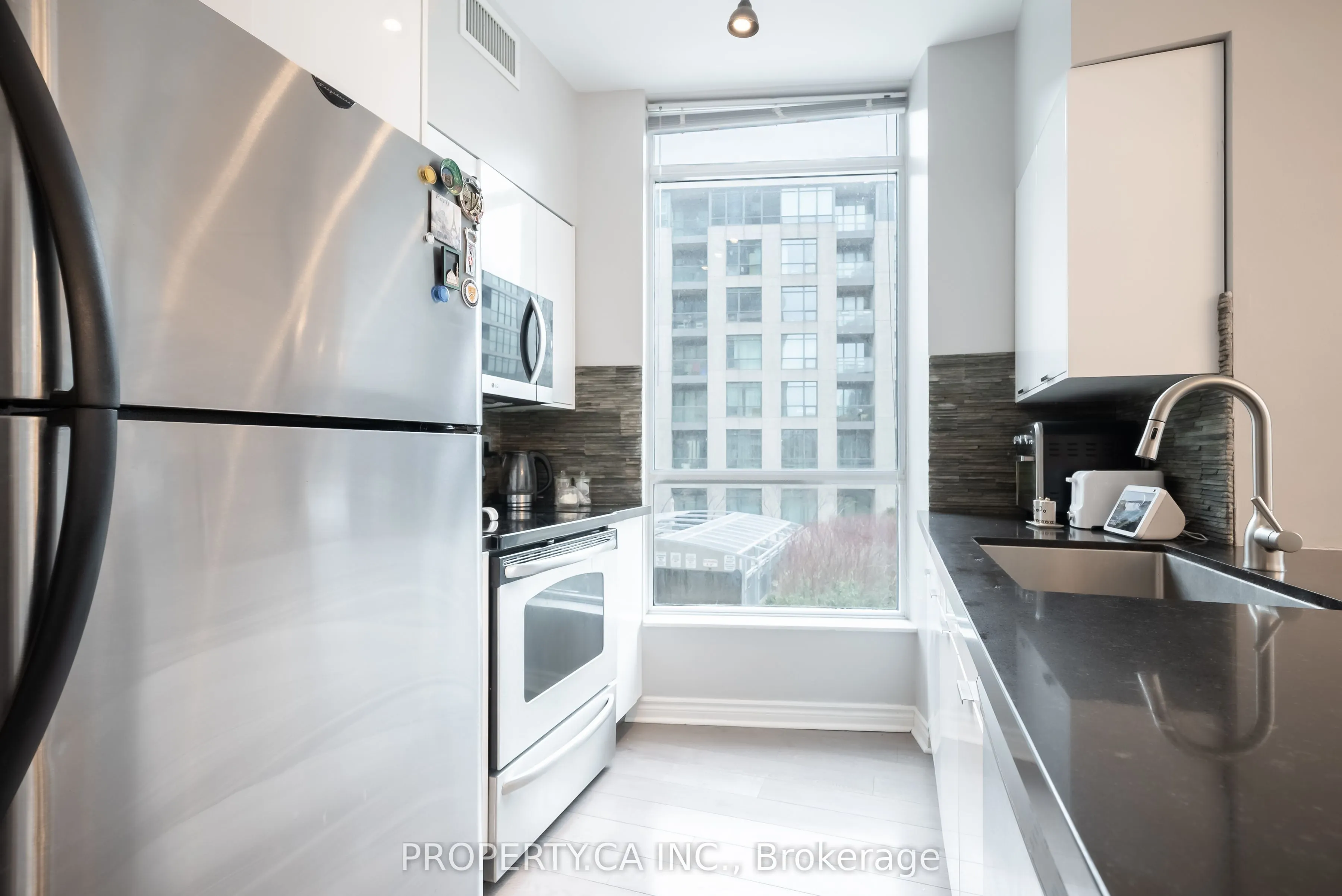 219 Fort York Boulevard, #203