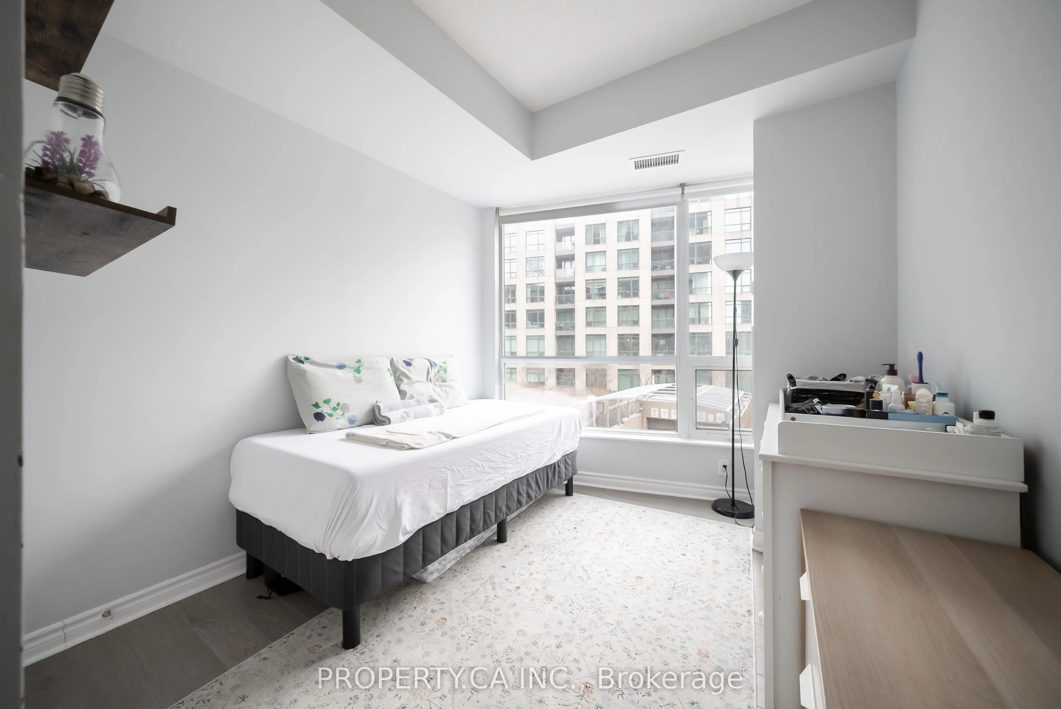 219 Fort York Boulevard, #203