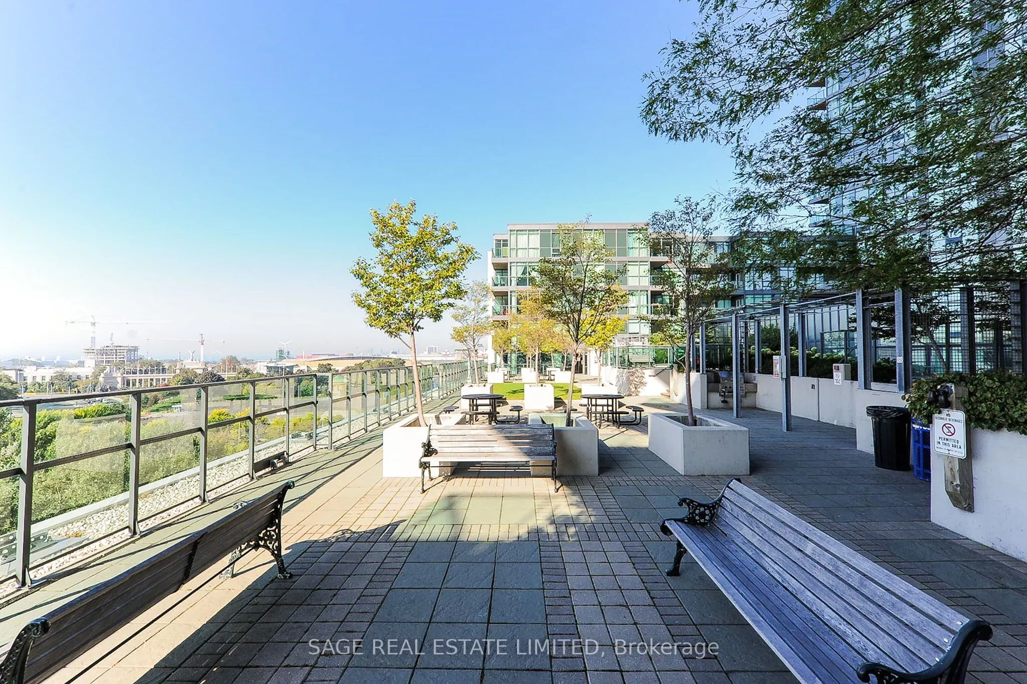 219 Fort York Boulevard, #2310