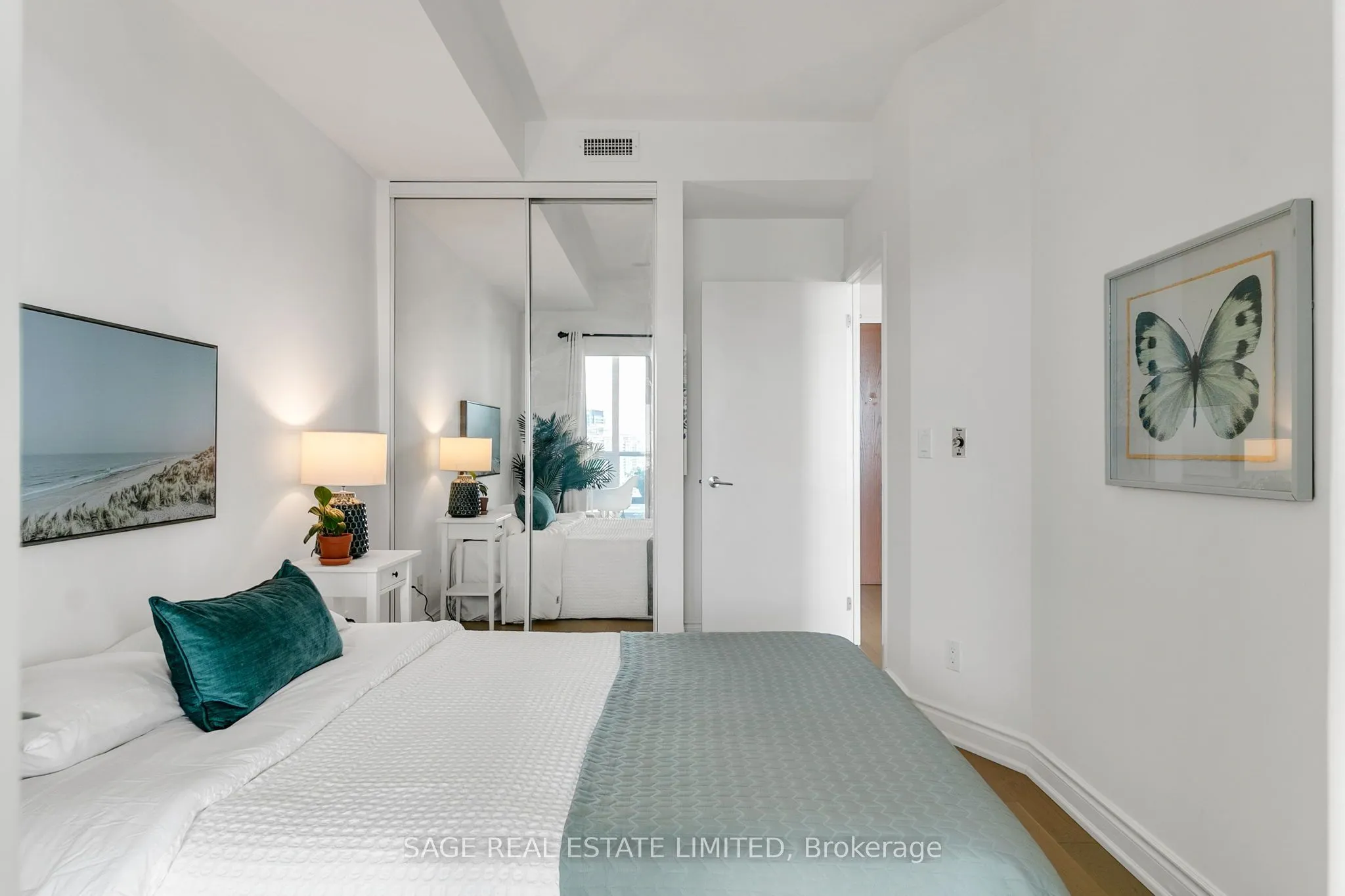 219 Fort York Boulevard, #2310
