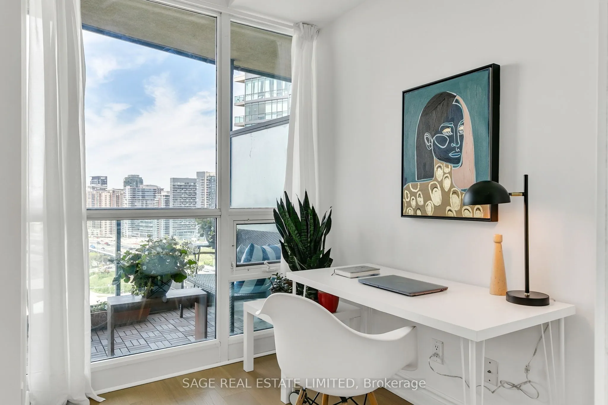 219 Fort York Boulevard, #2310
