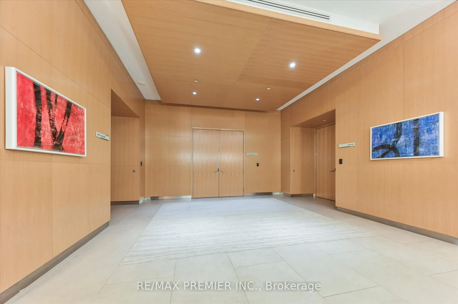 25 Broadway Avenue, #1002