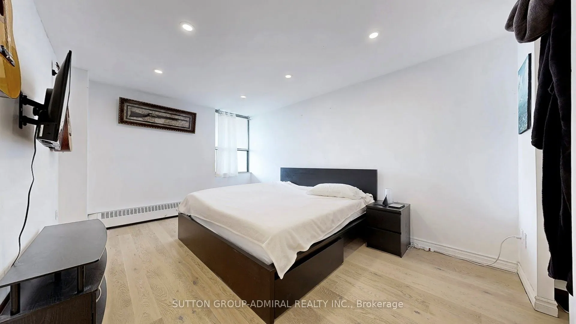 25 Sunrise Avenue, #1603
