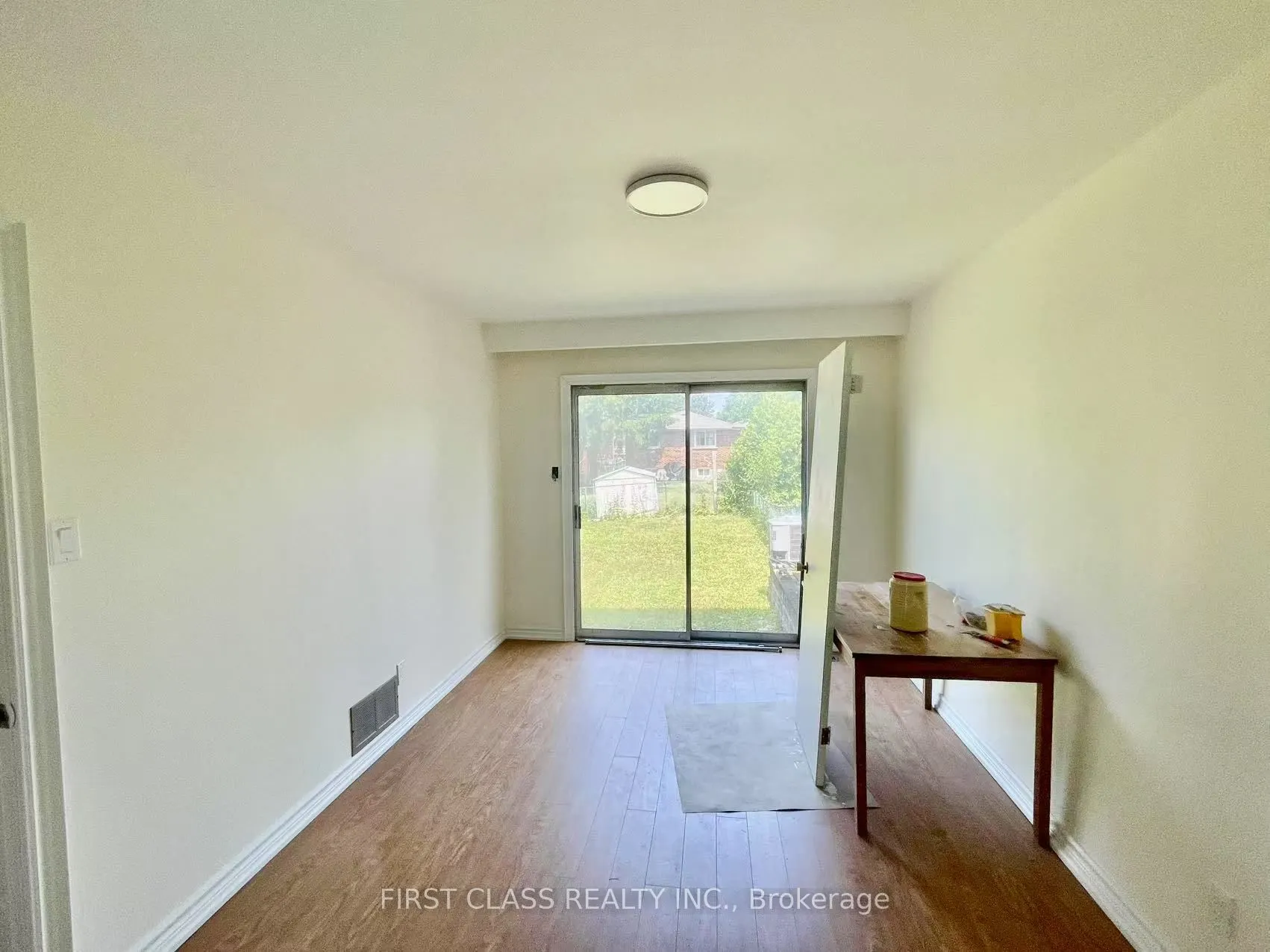 26 Pindar Crescent, #Main