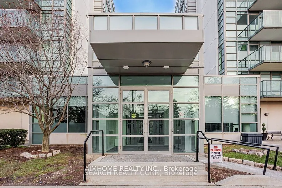 3830 Bathurst Street, #410
