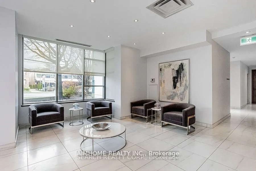 3830 Bathurst Street, #410