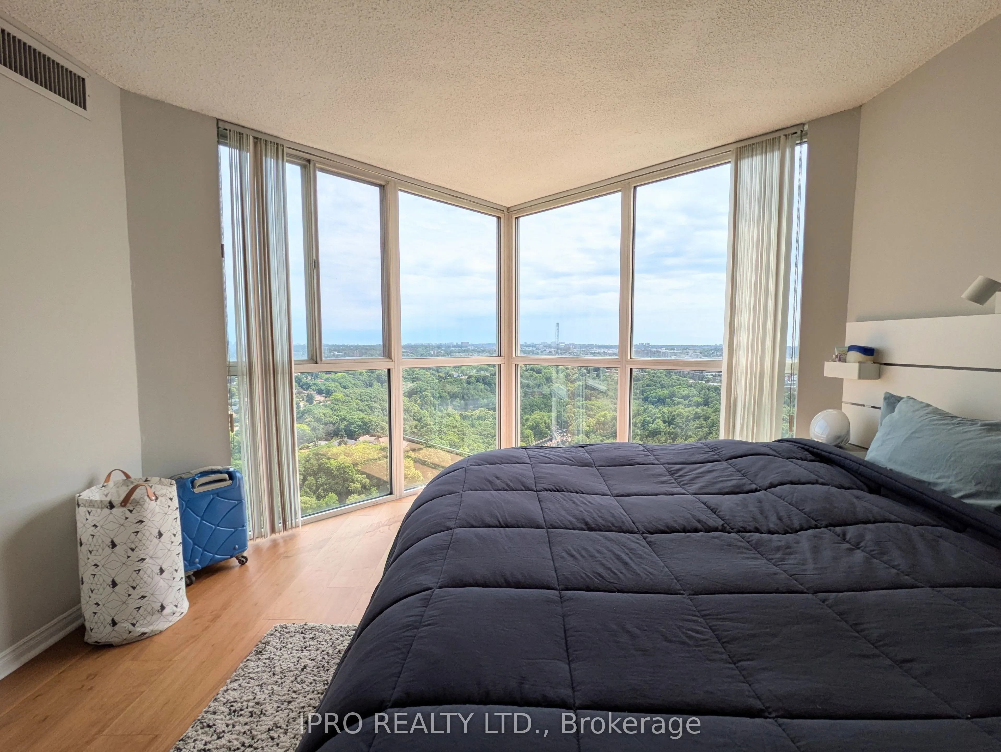 7 Concorde Place, #2601