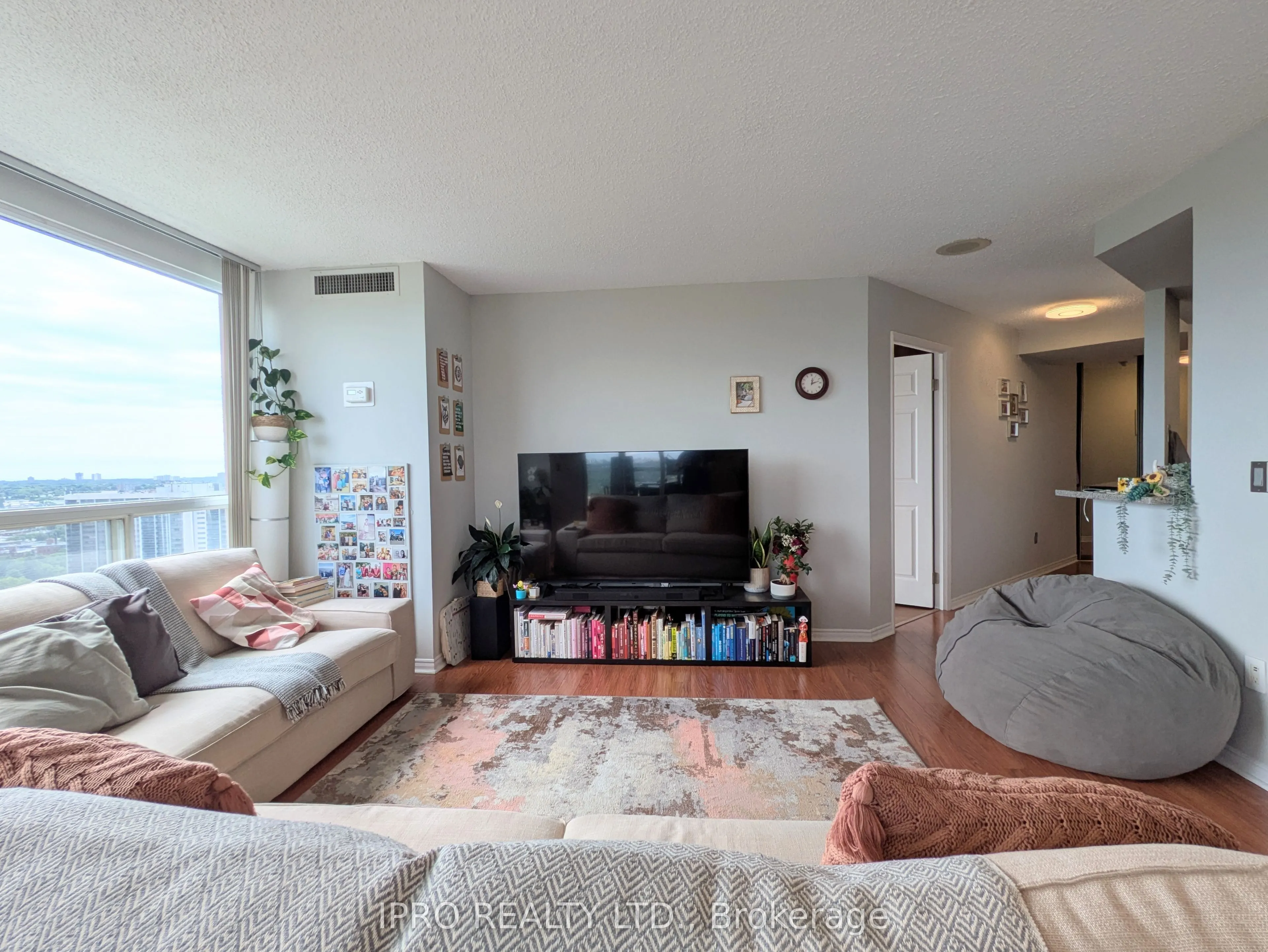 7 Concorde Place, #2601