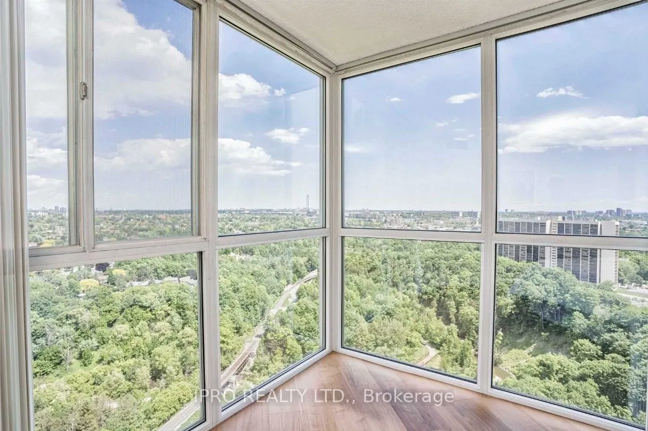 7 Concorde Place, #2601