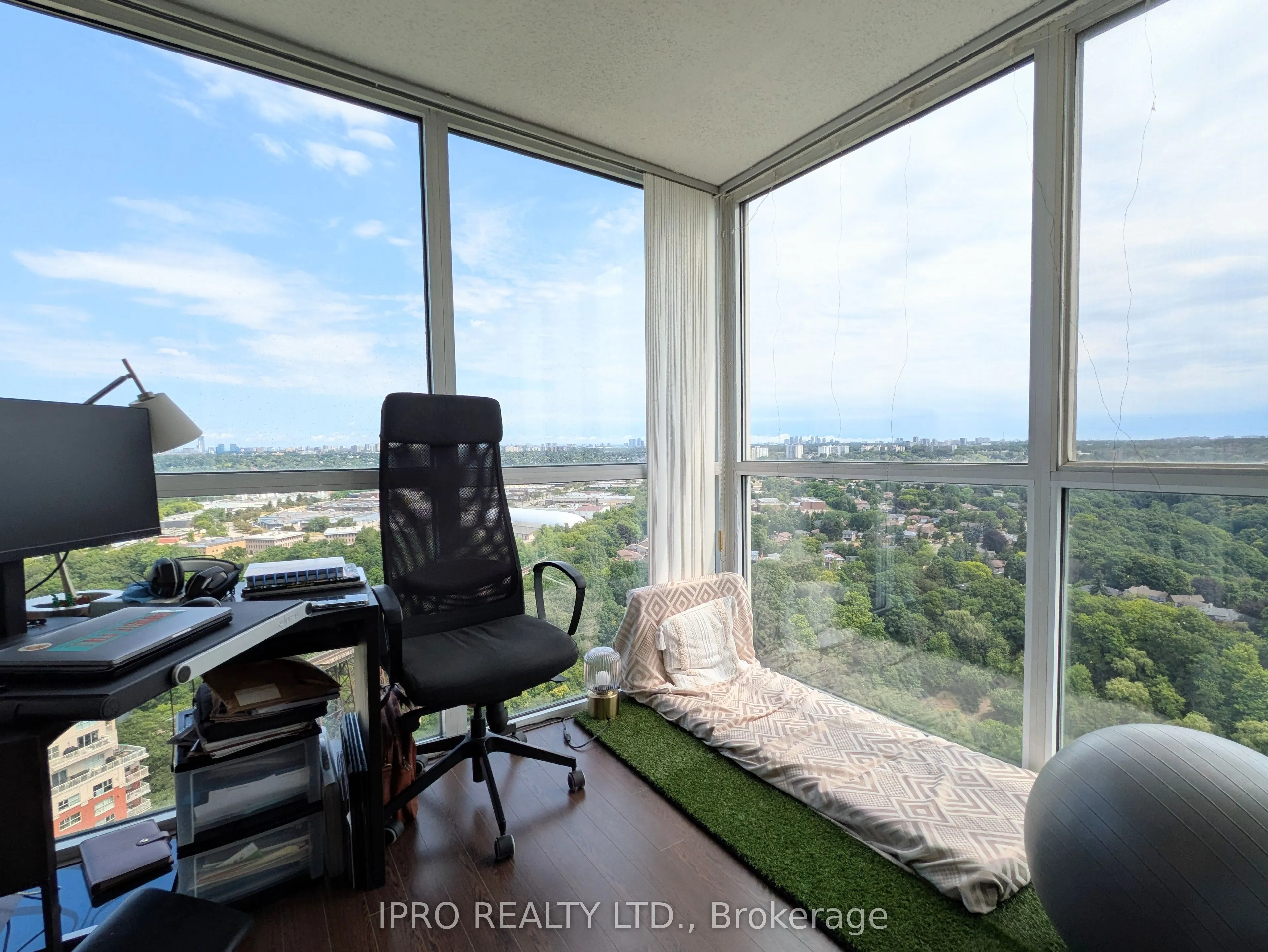 7 Concorde Place, #2601