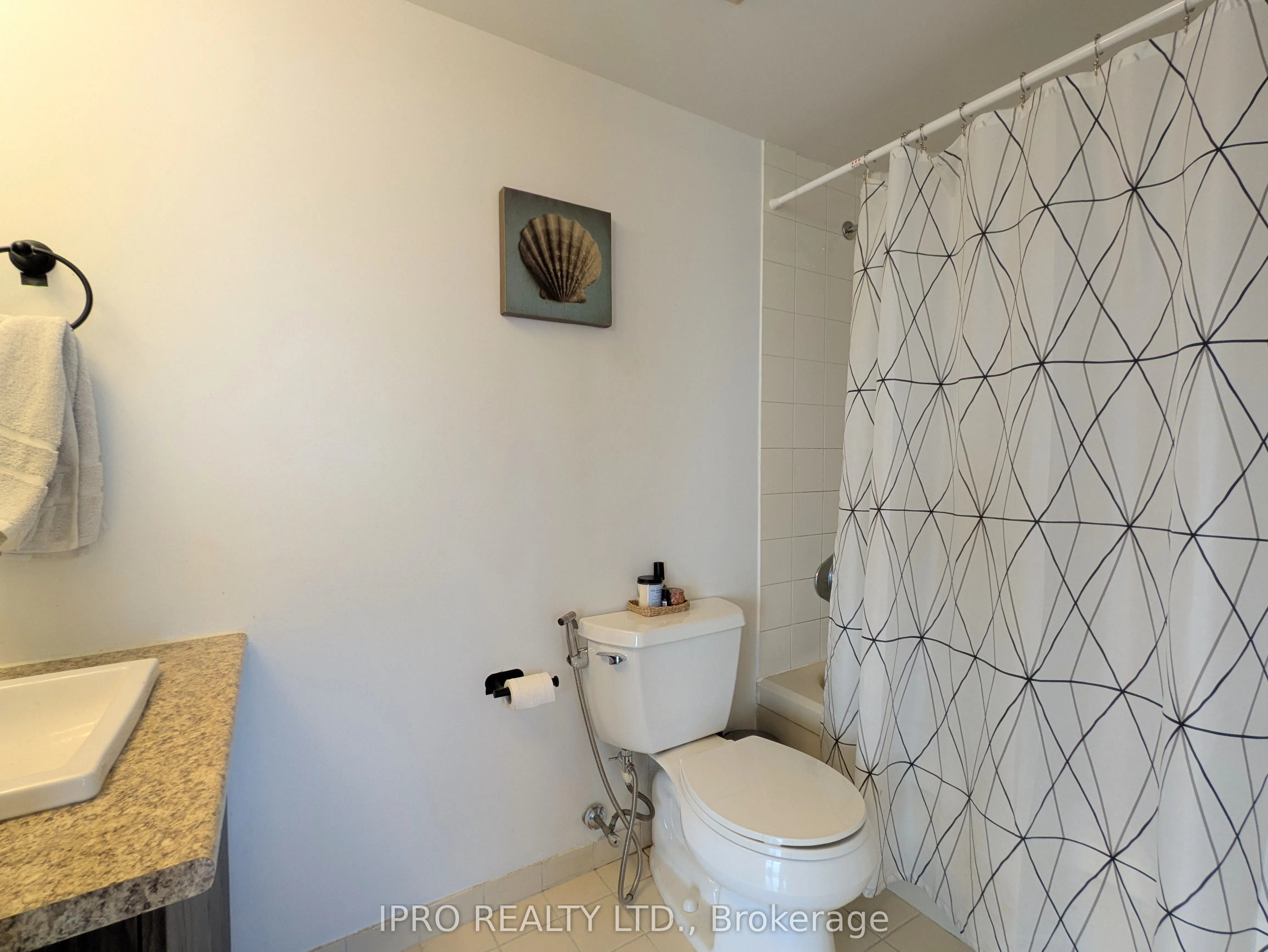 7 Concorde Place, #2601