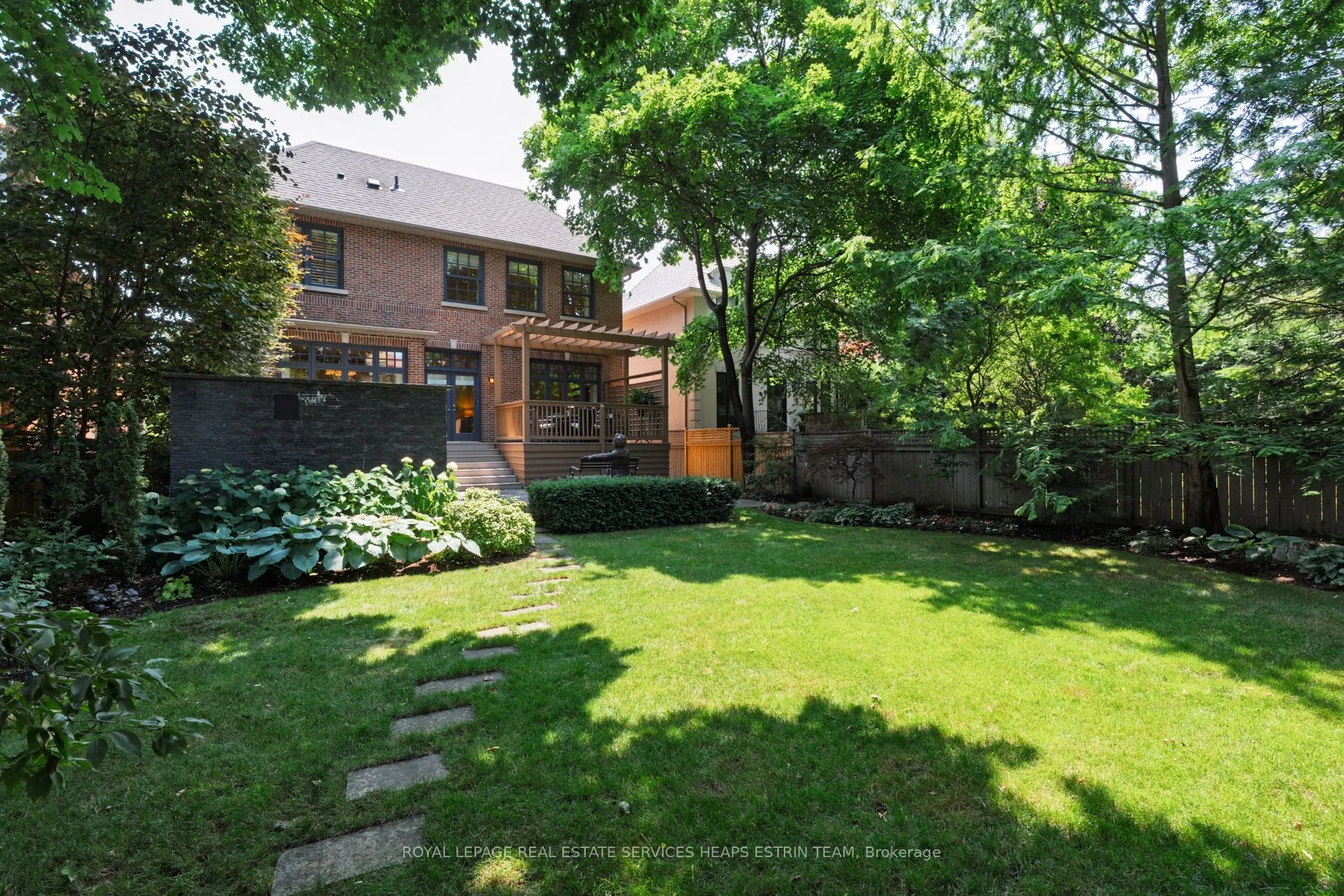 260 St Leonards Avenue