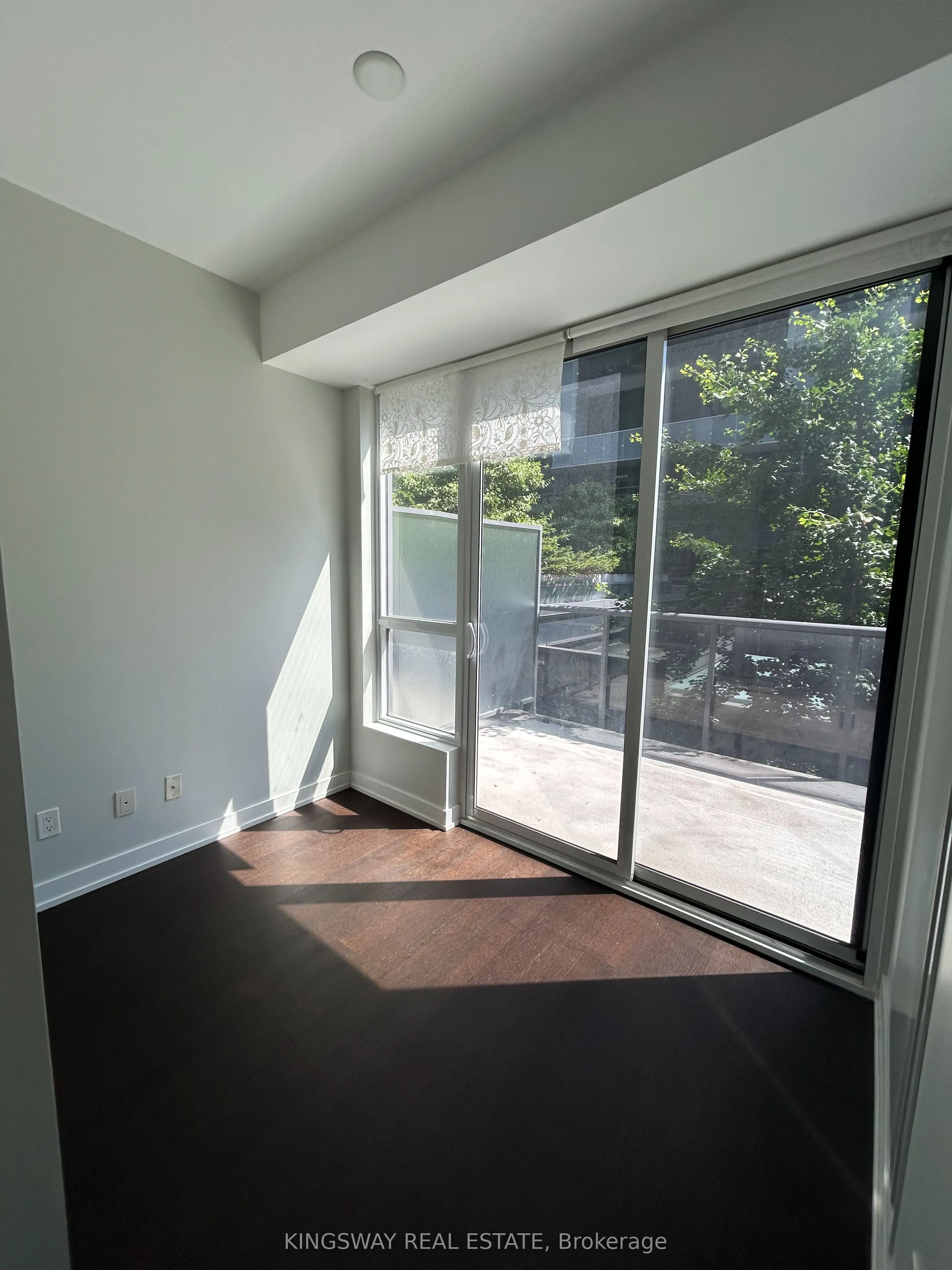1030 King Street W, #227