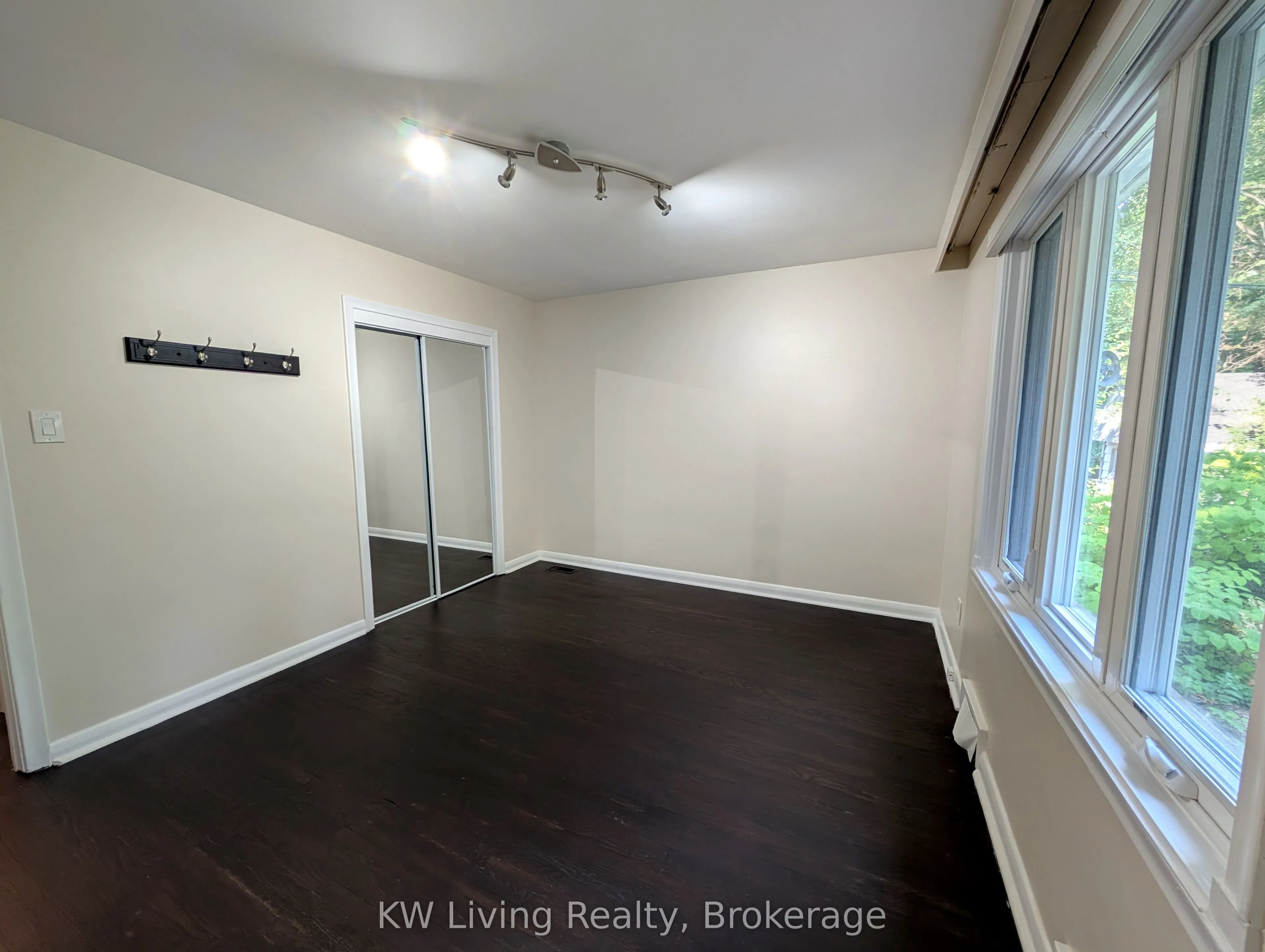 61 Bishop Avenue, #Main