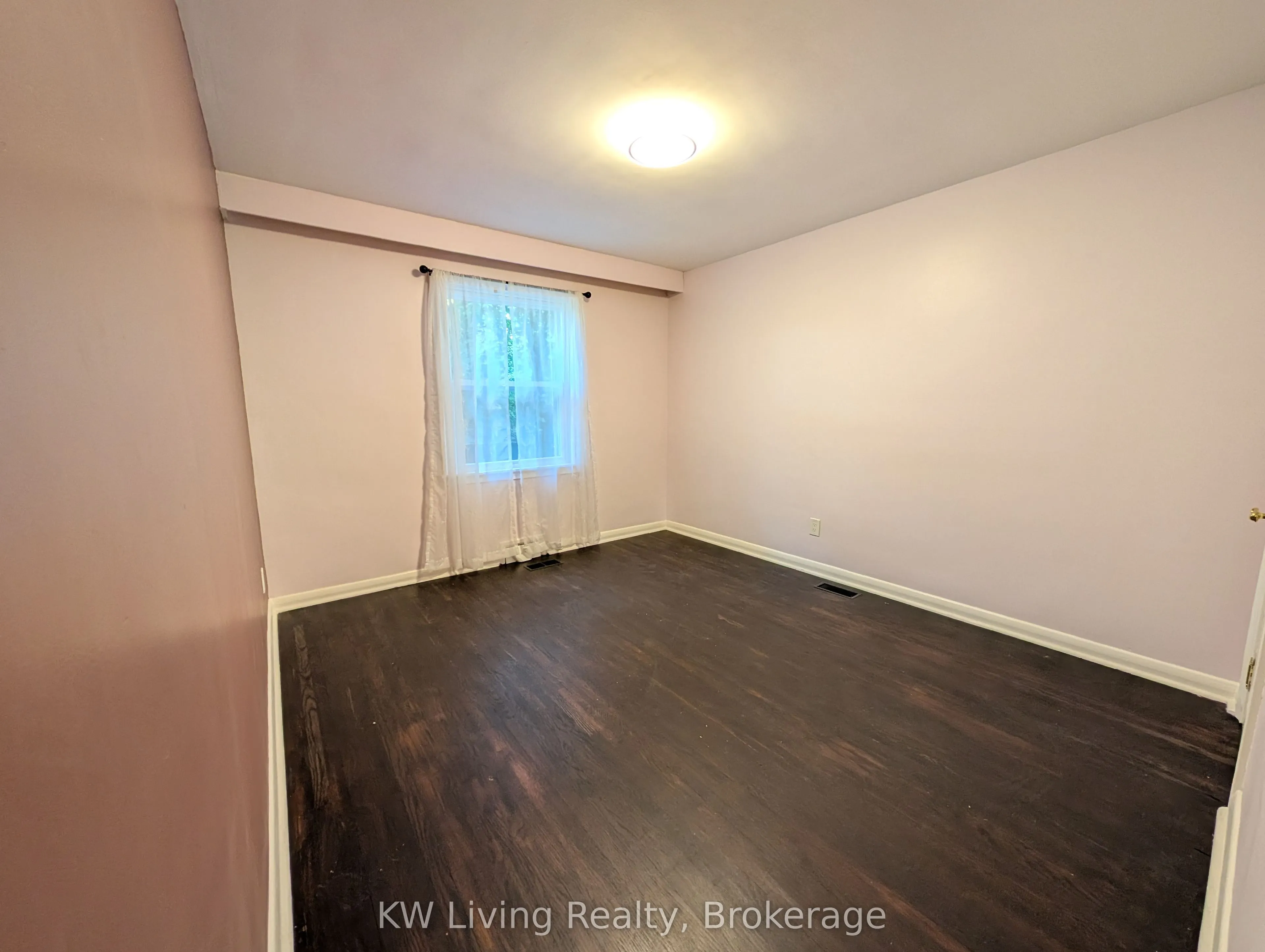 61 Bishop Avenue, #Main