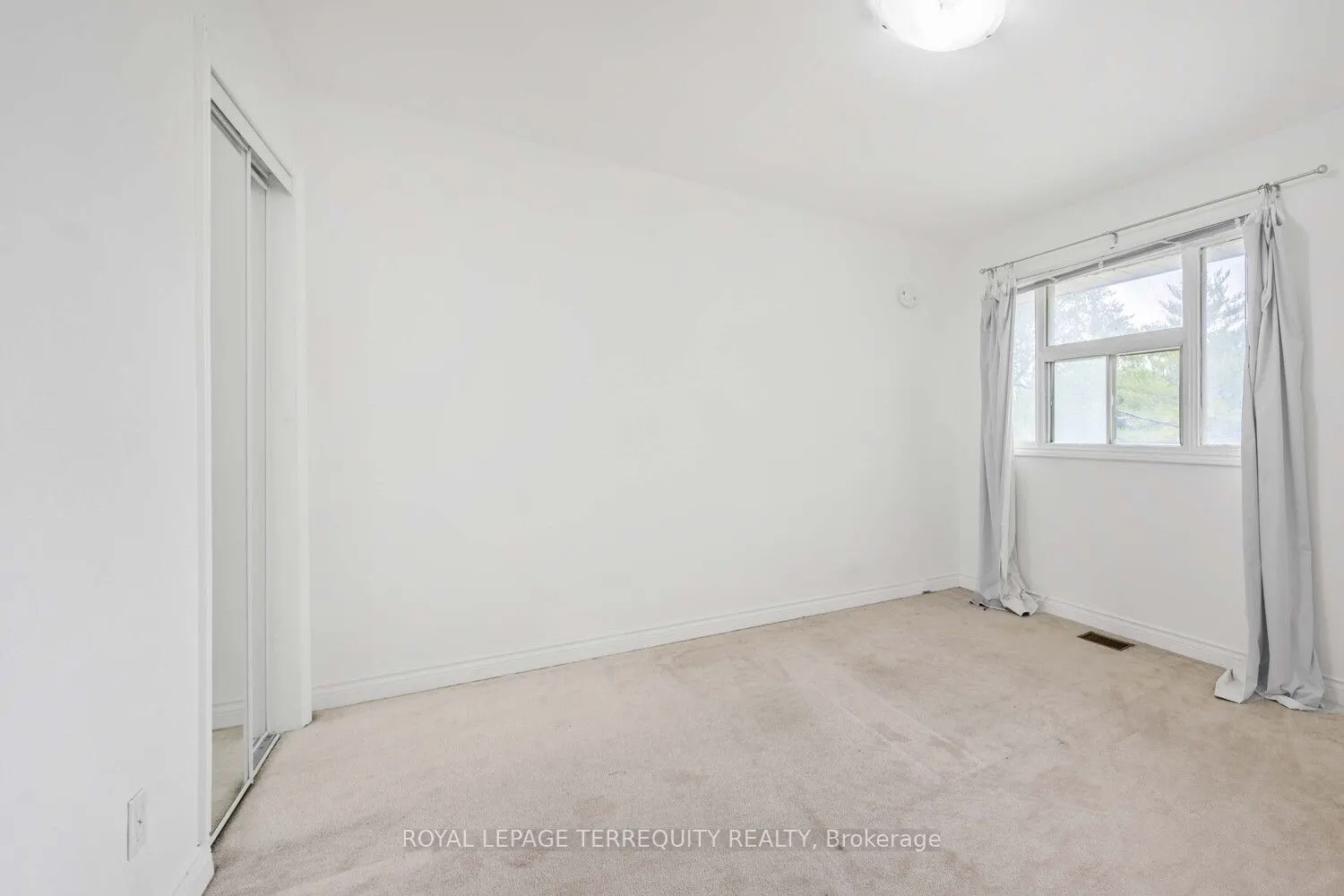 109 York Downs Drive