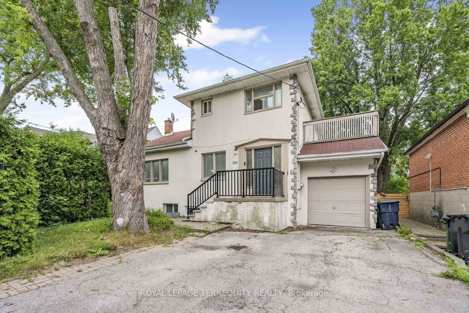 109 York Downs Drive