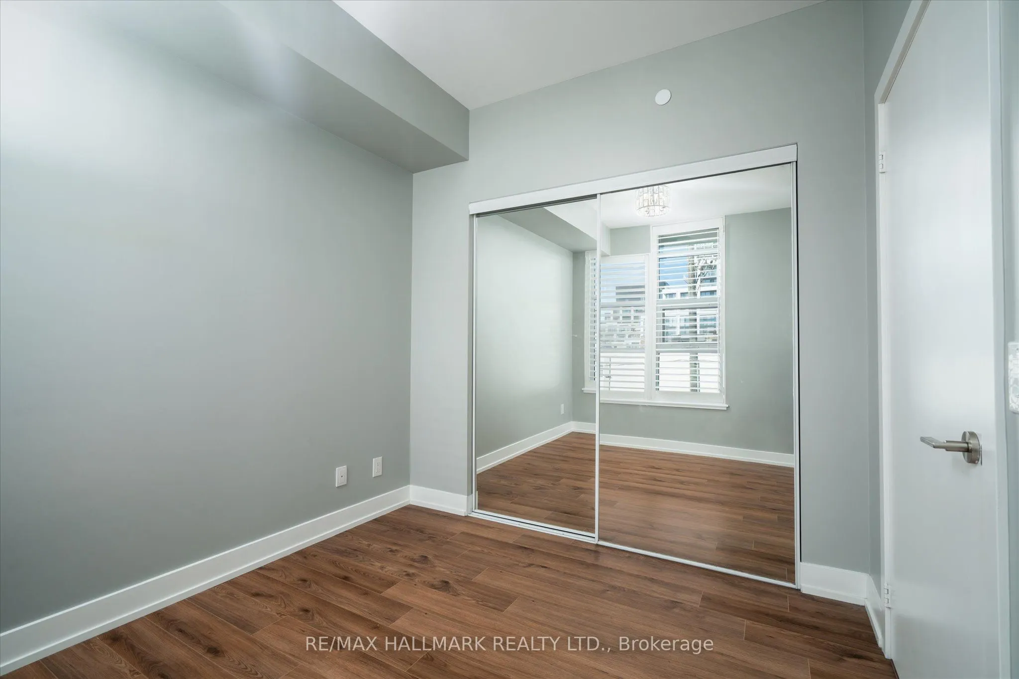 170 Chiltern Hill Road, #208
