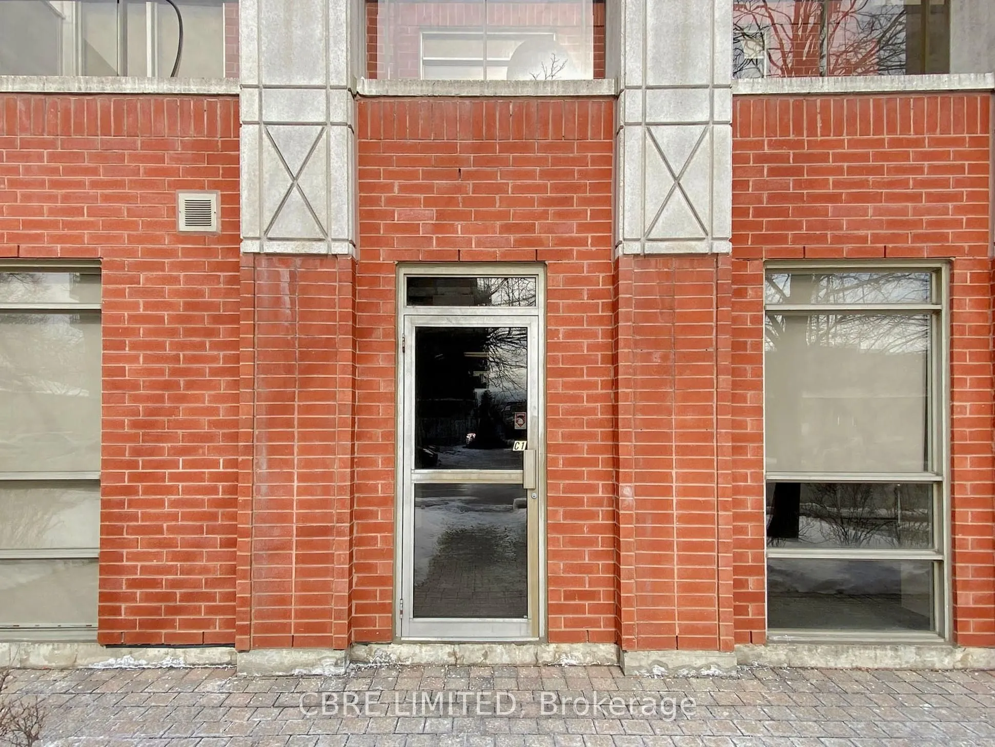 800 Sheppard Avenue W, #C3