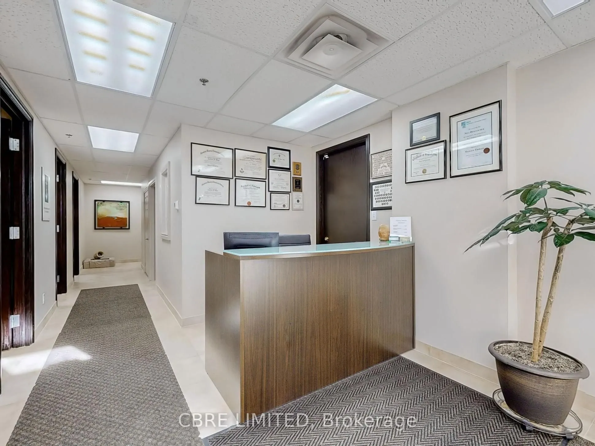 800 Sheppard Avenue W, #C3