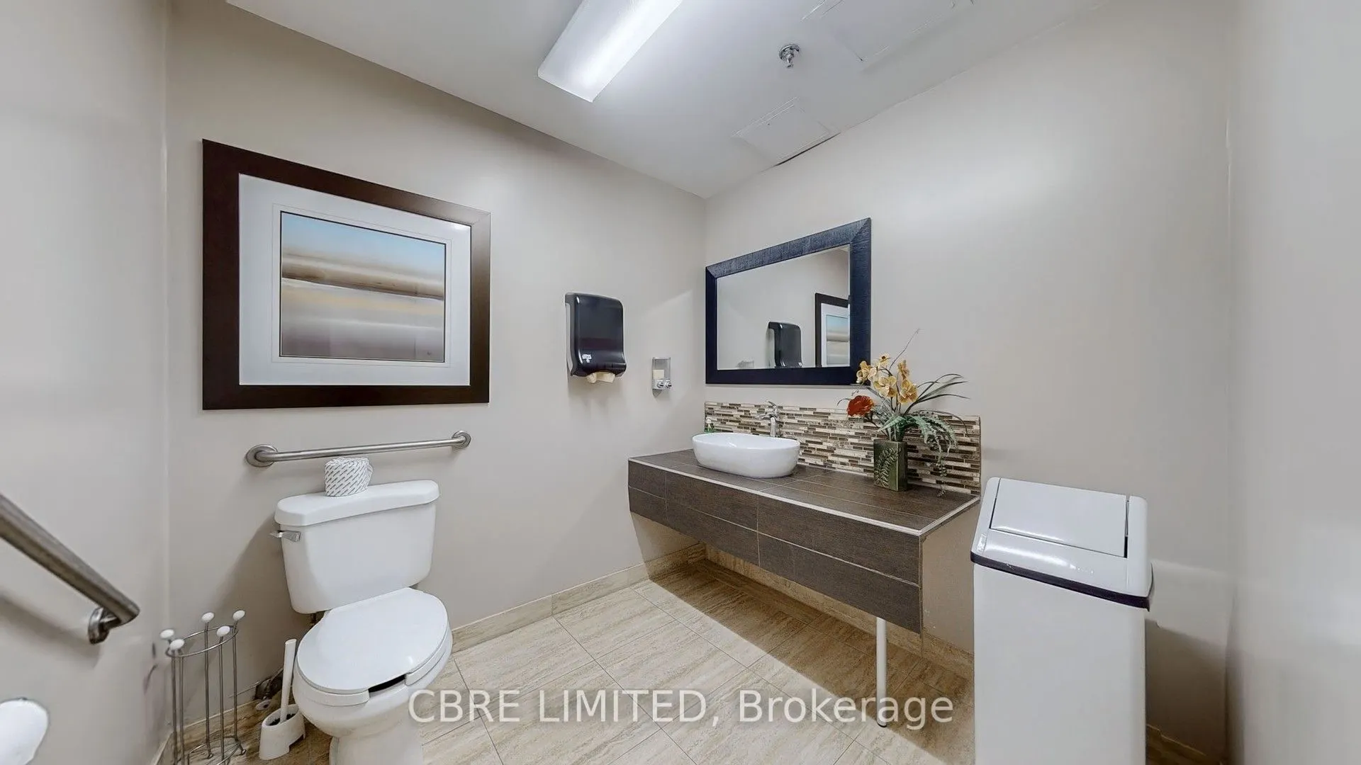 800 Sheppard Avenue W, #C1 & C3
