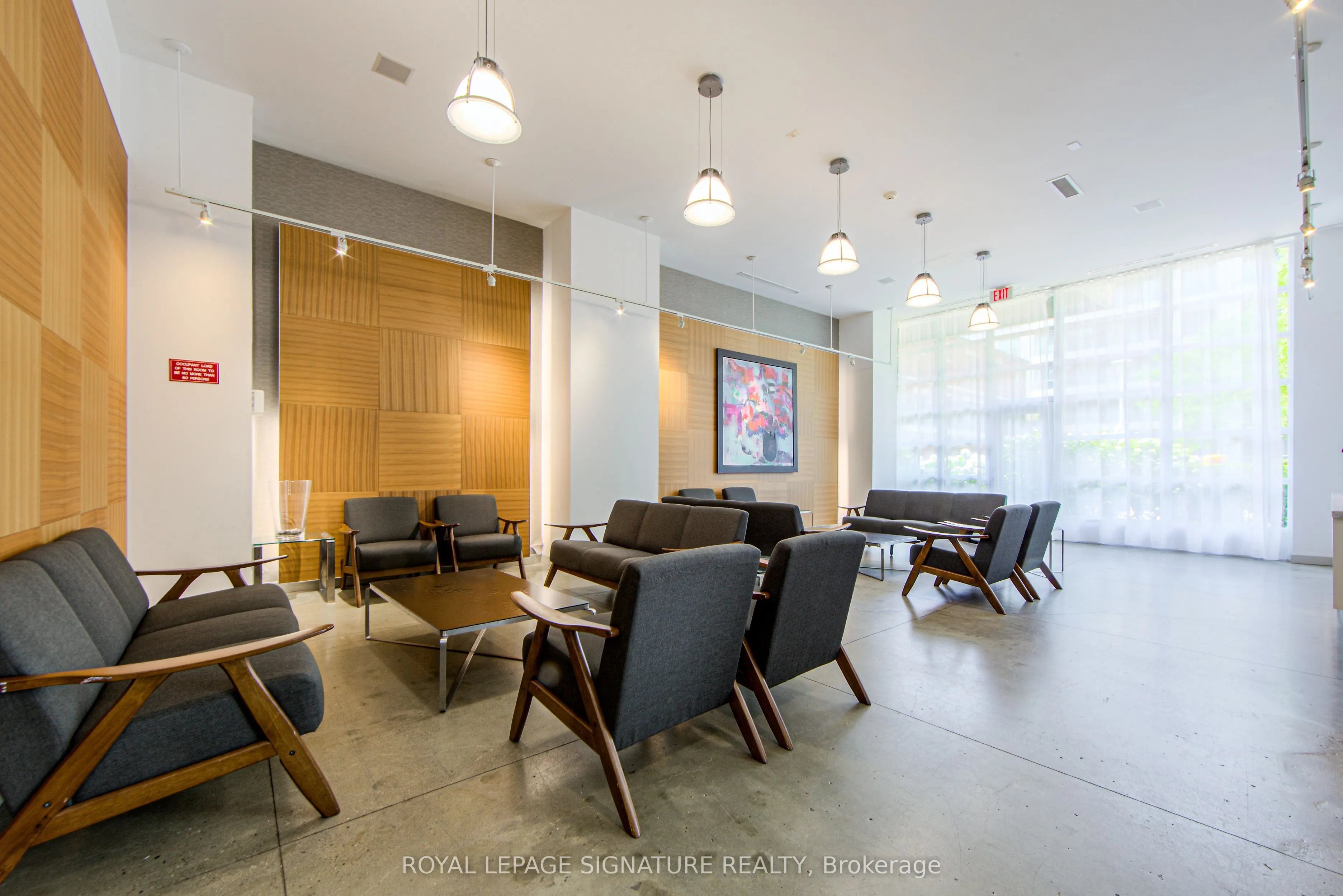 380 Macpherson Avenue, #615