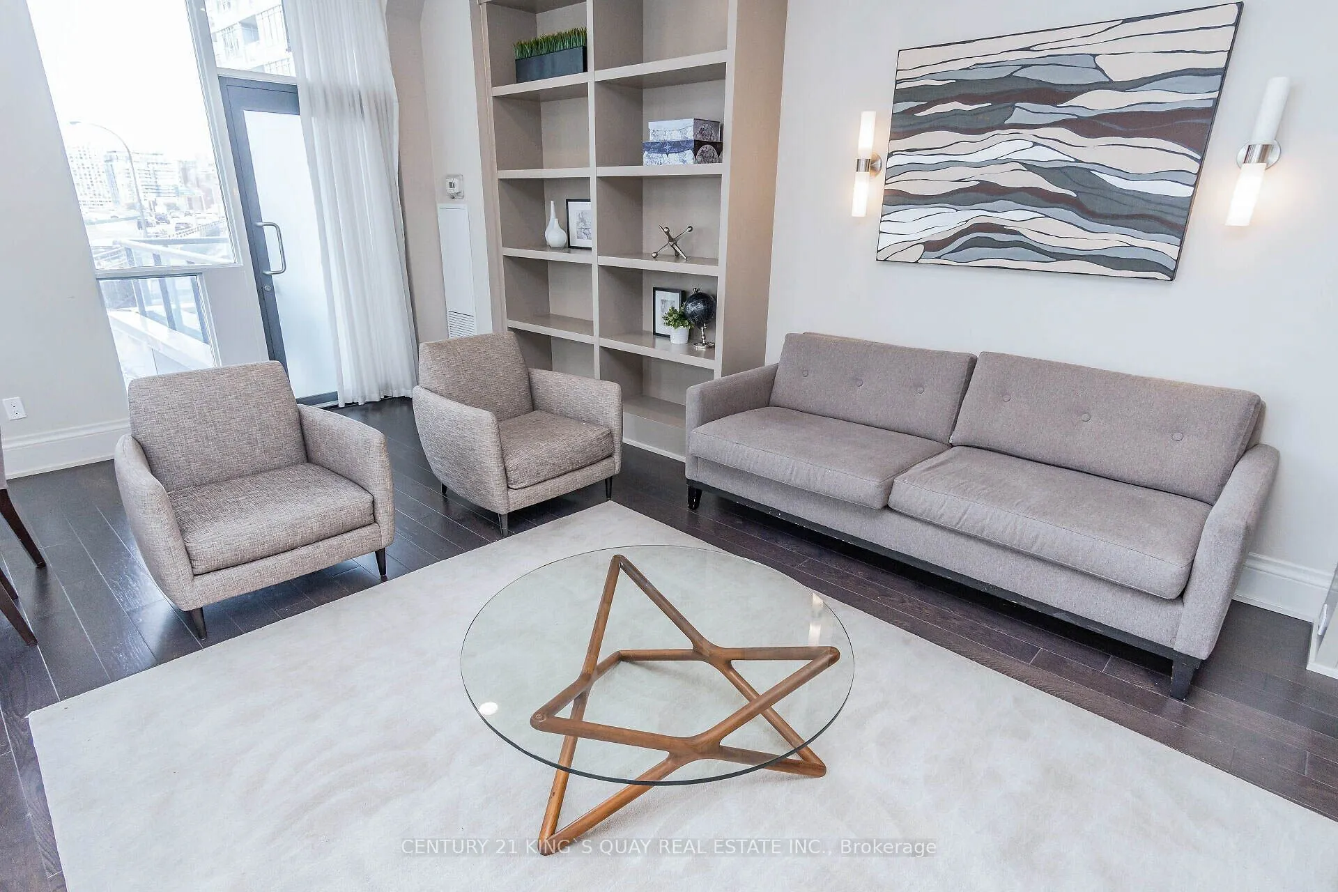 20 Bruyeres Mews, #1012