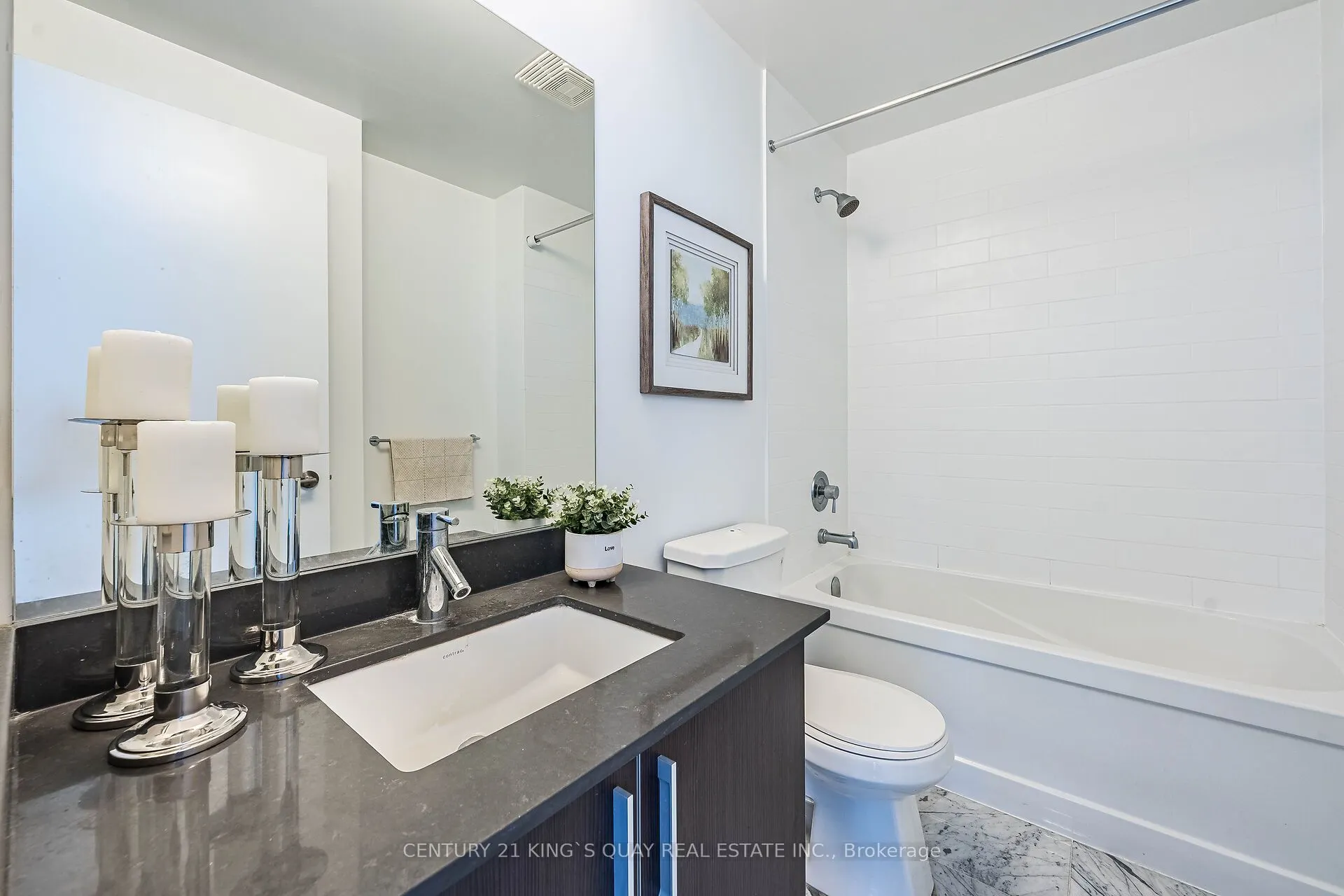 20 Bruyeres Mews, #1012