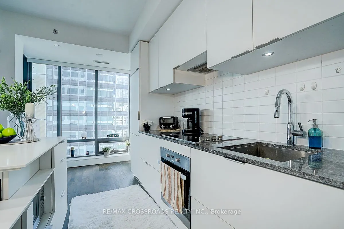 5 St Joseph Street, #1604