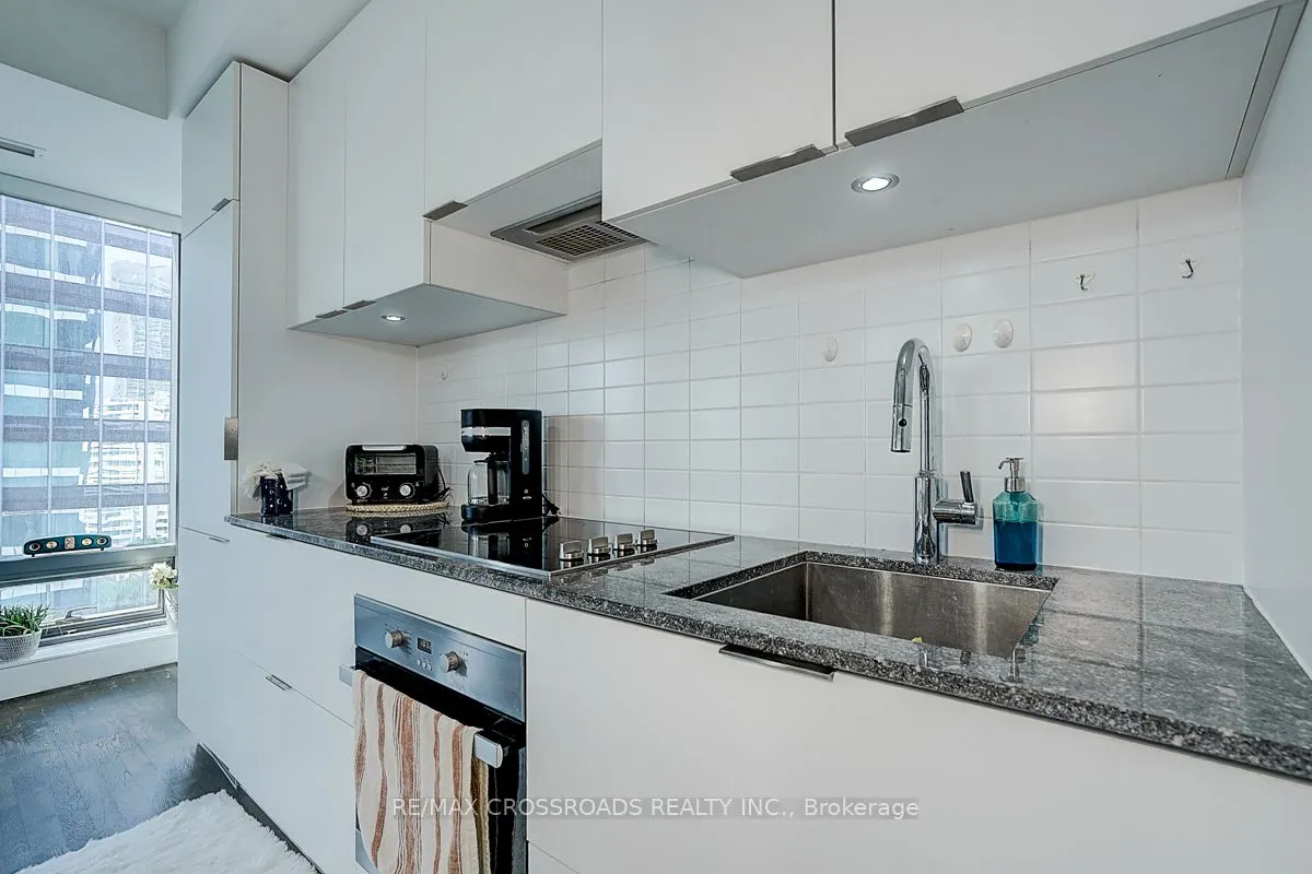 5 St Joseph Street, #1604