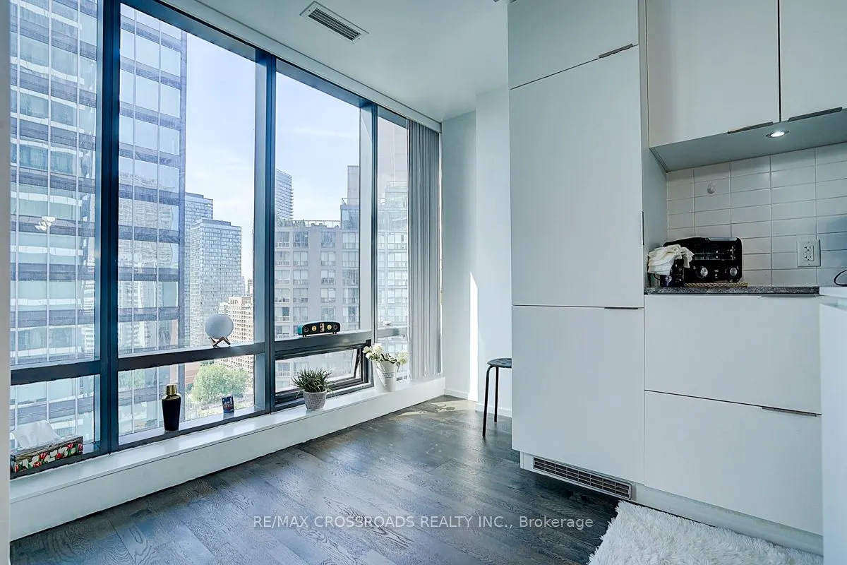 5 St Joseph Street, #1604