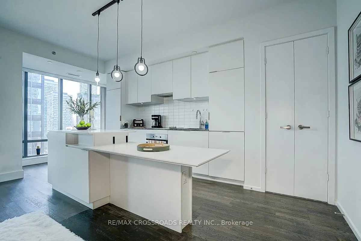 5 St Joseph Street, #1604