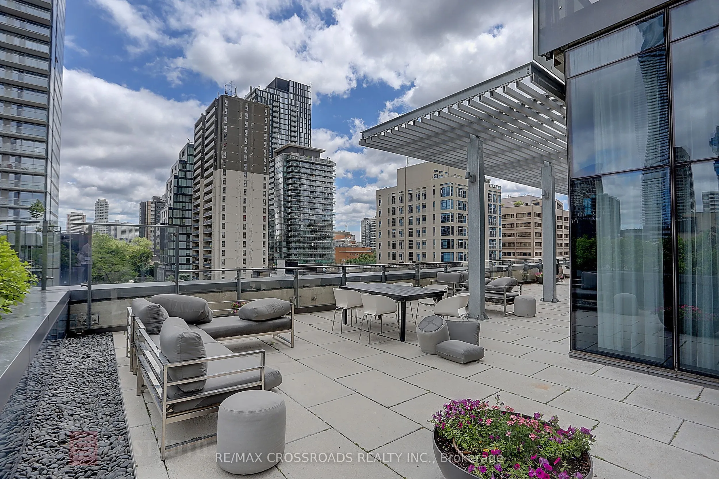 5 St Joseph Street, #1604