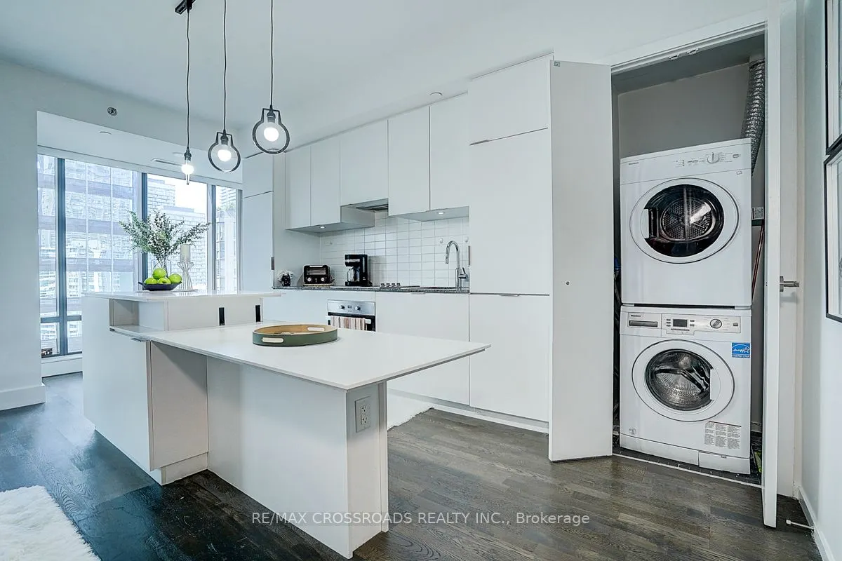 5 St Joseph Street, #1604