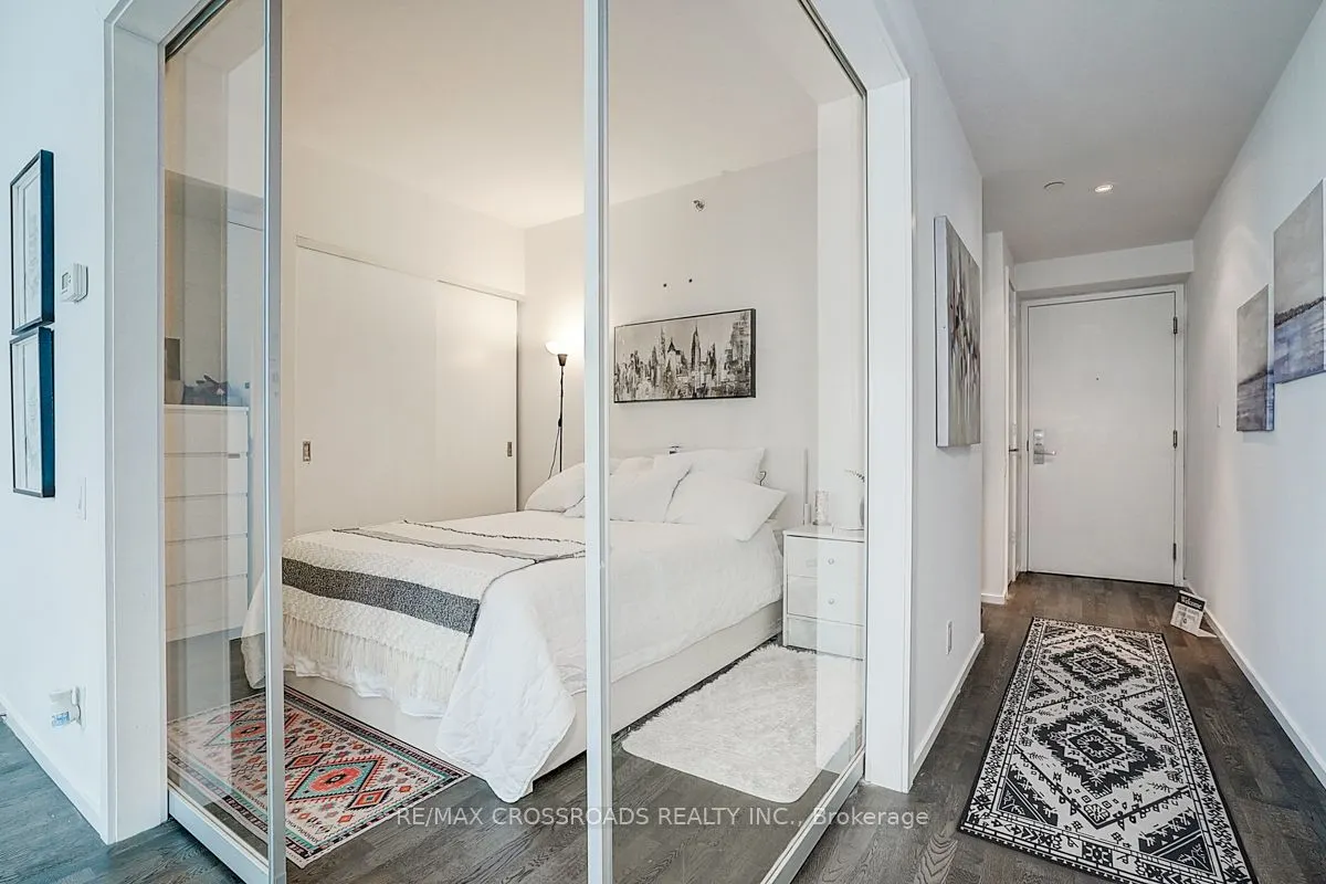 5 St Joseph Street, #1604