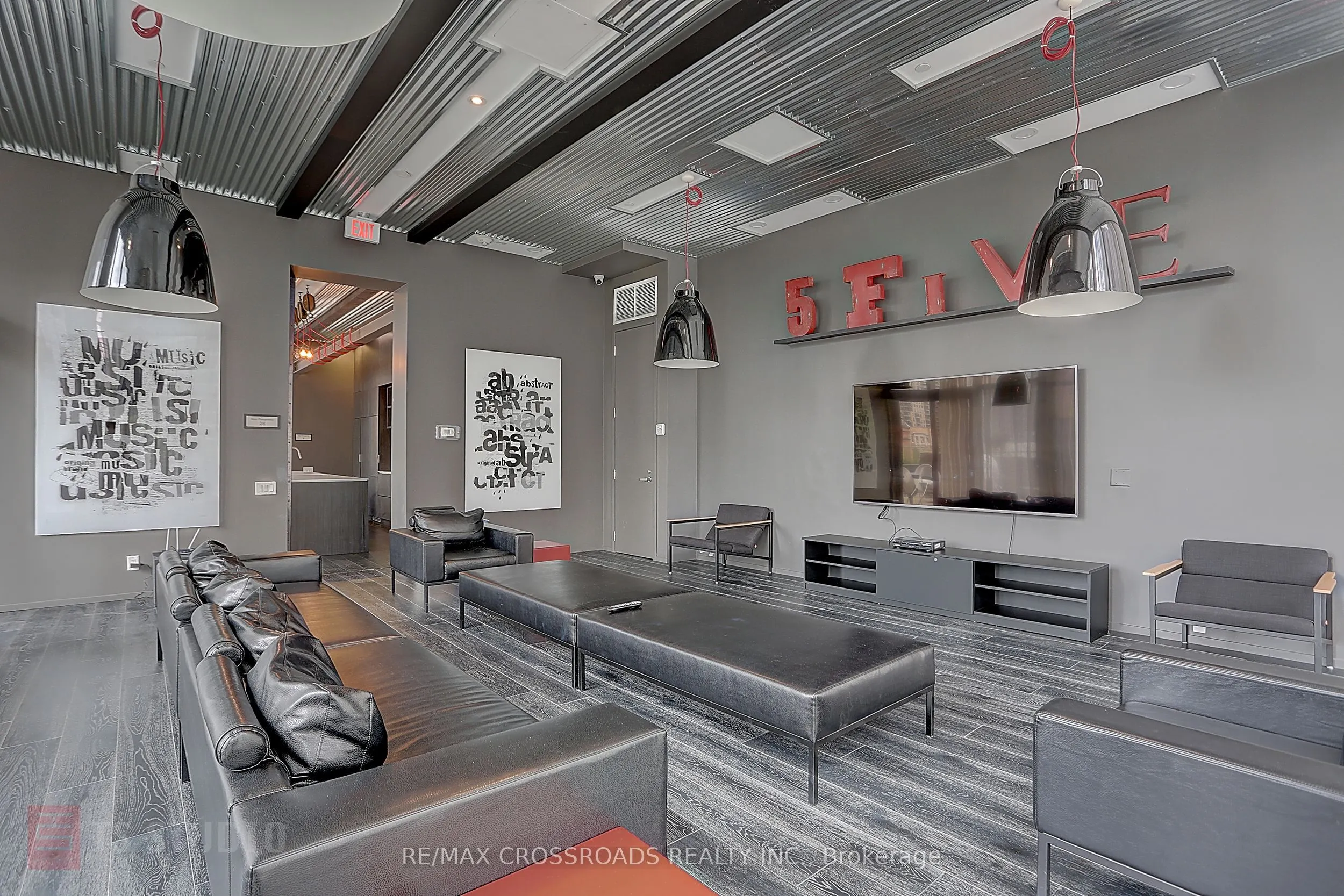 5 St Joseph Street, #1604