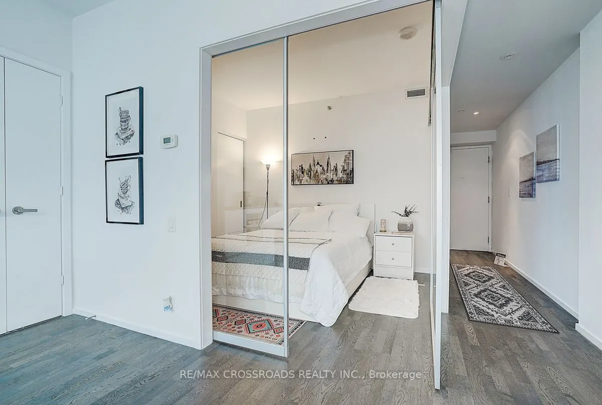 5 St Joseph Street, #1604