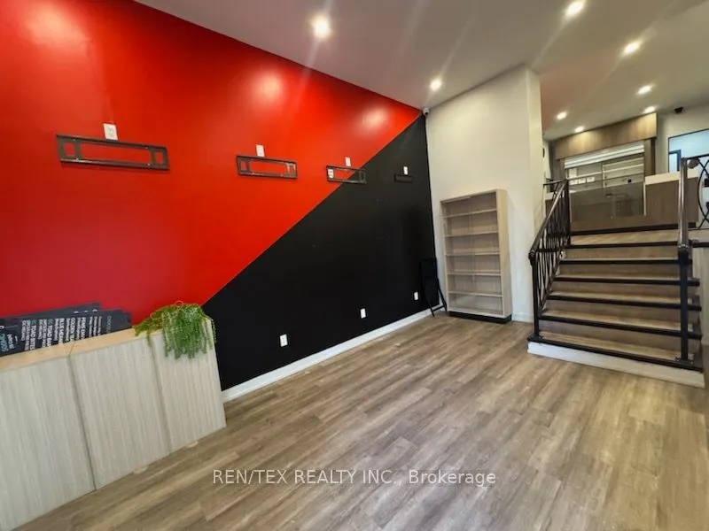 1044 Bathurst Street