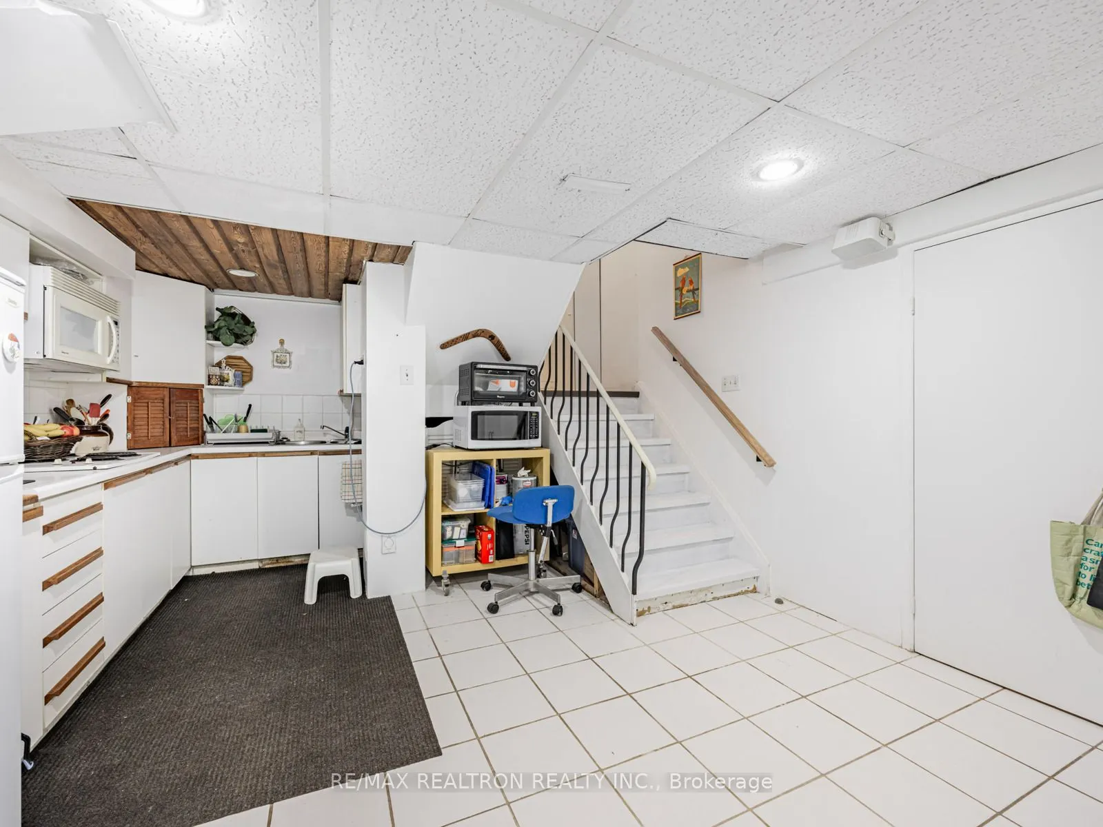 171 Sexton Crescent