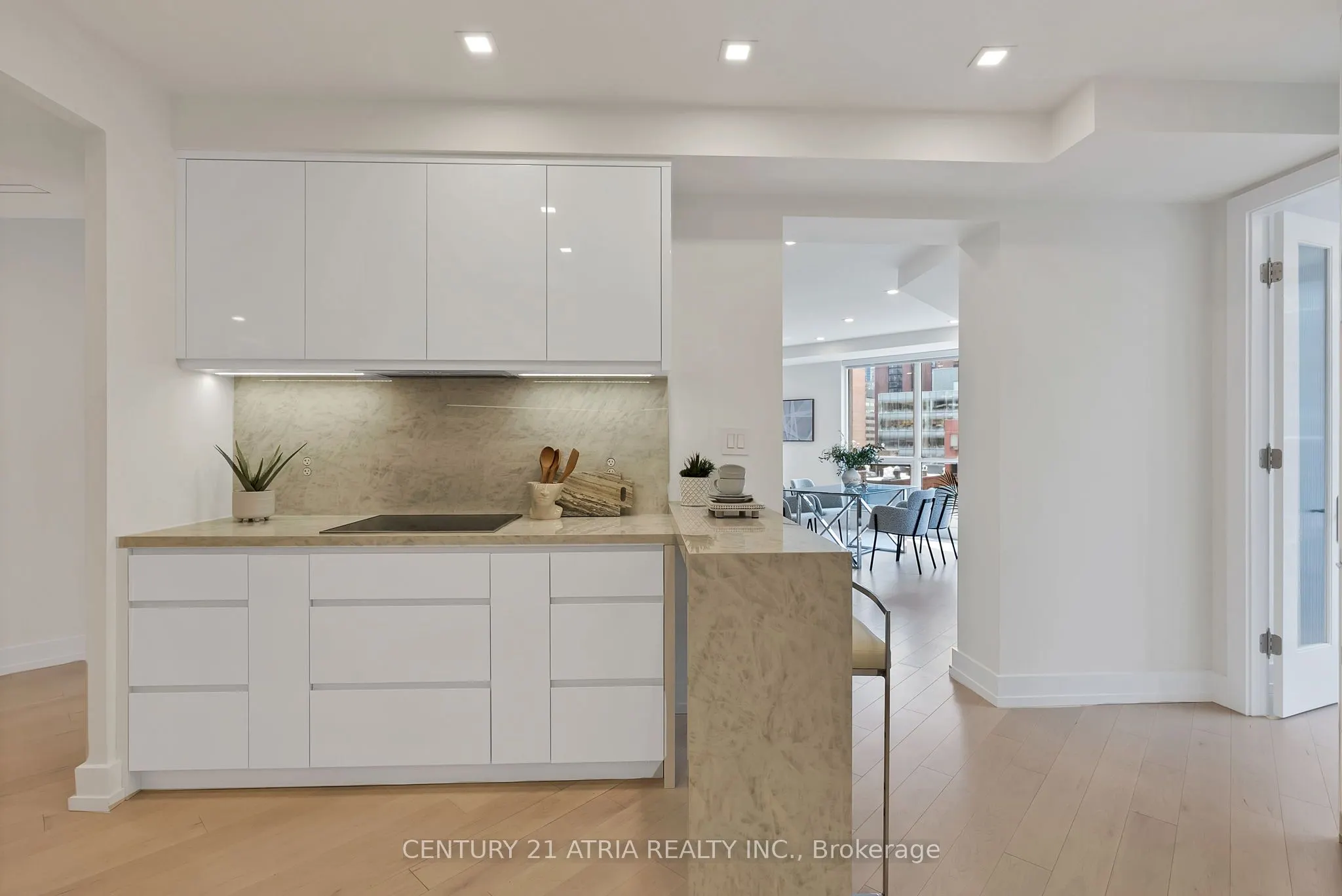10 Bellair Street, #603