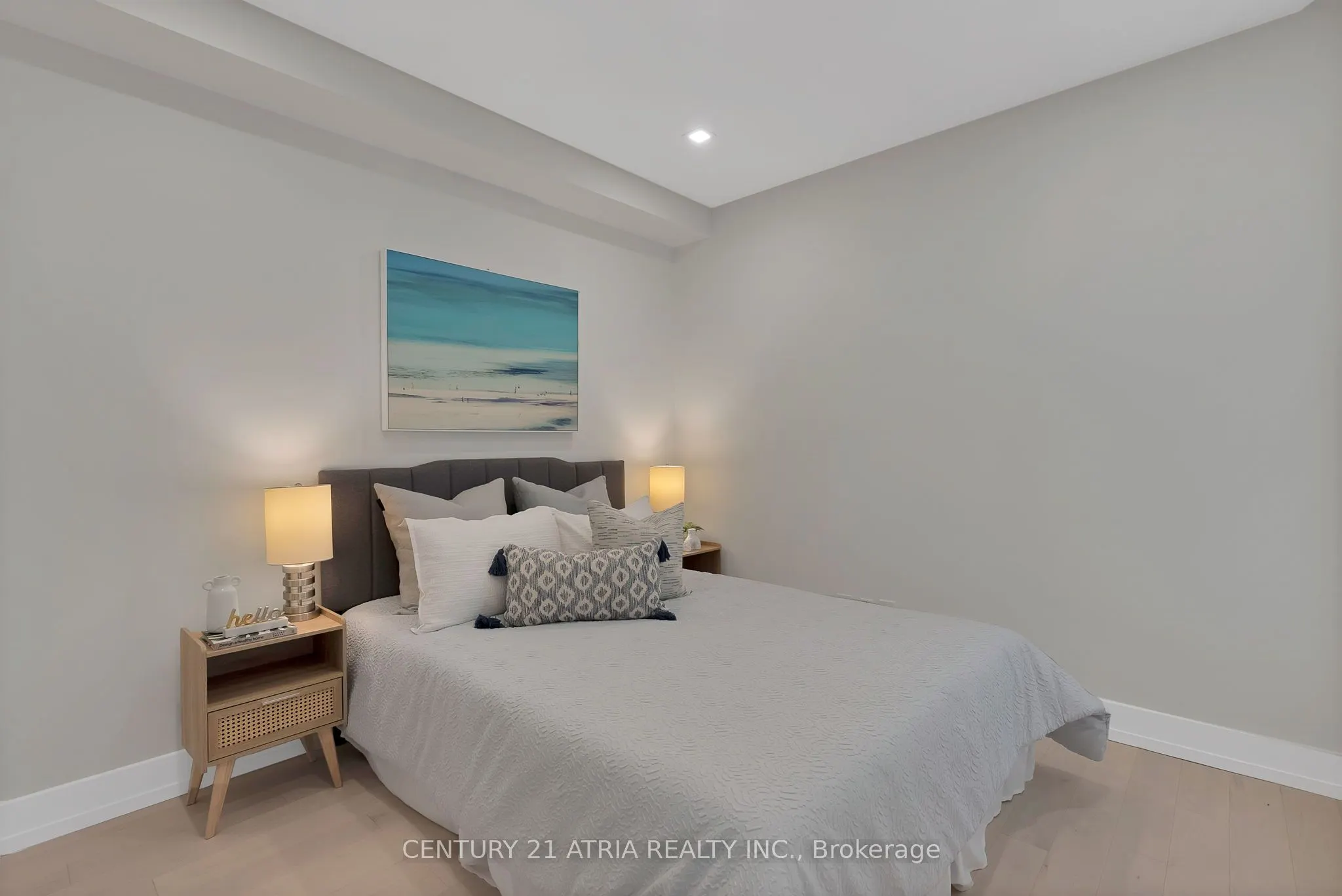 10 Bellair Street, #603