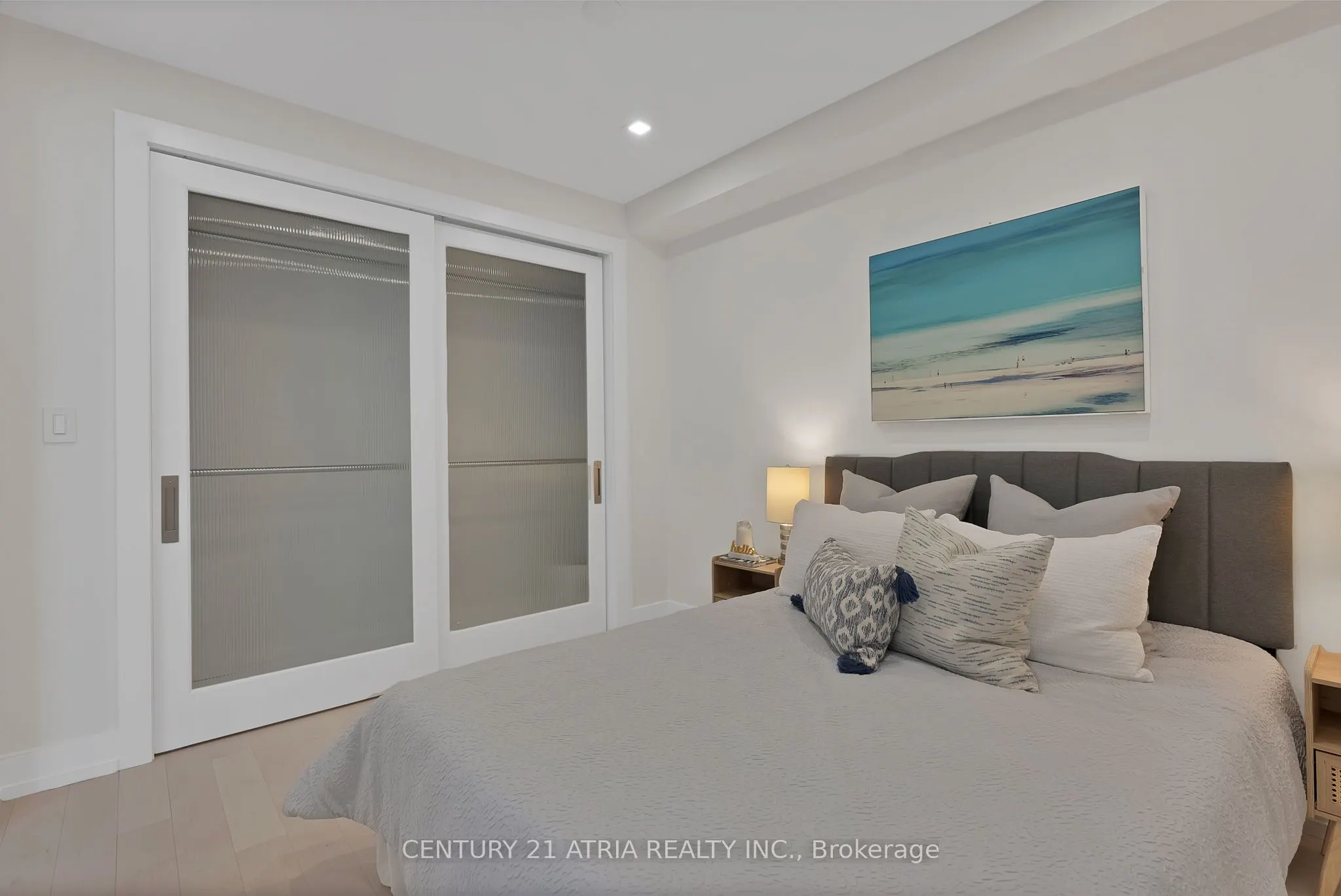 10 Bellair Street, #603