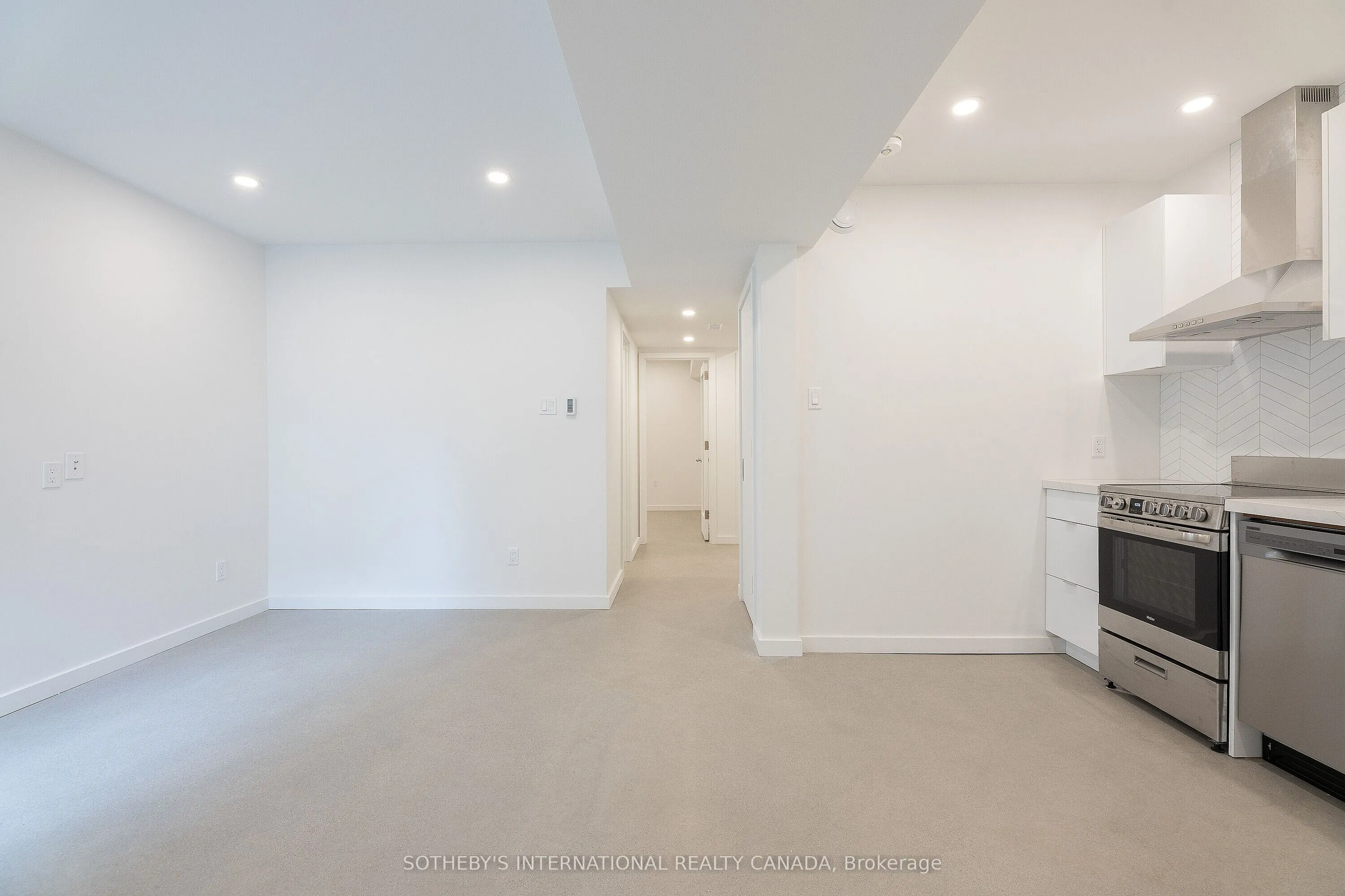 301 Euclid Avenue, #Lower