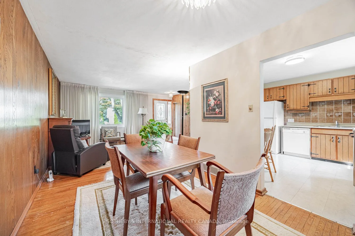 56 Ternhill Crescent